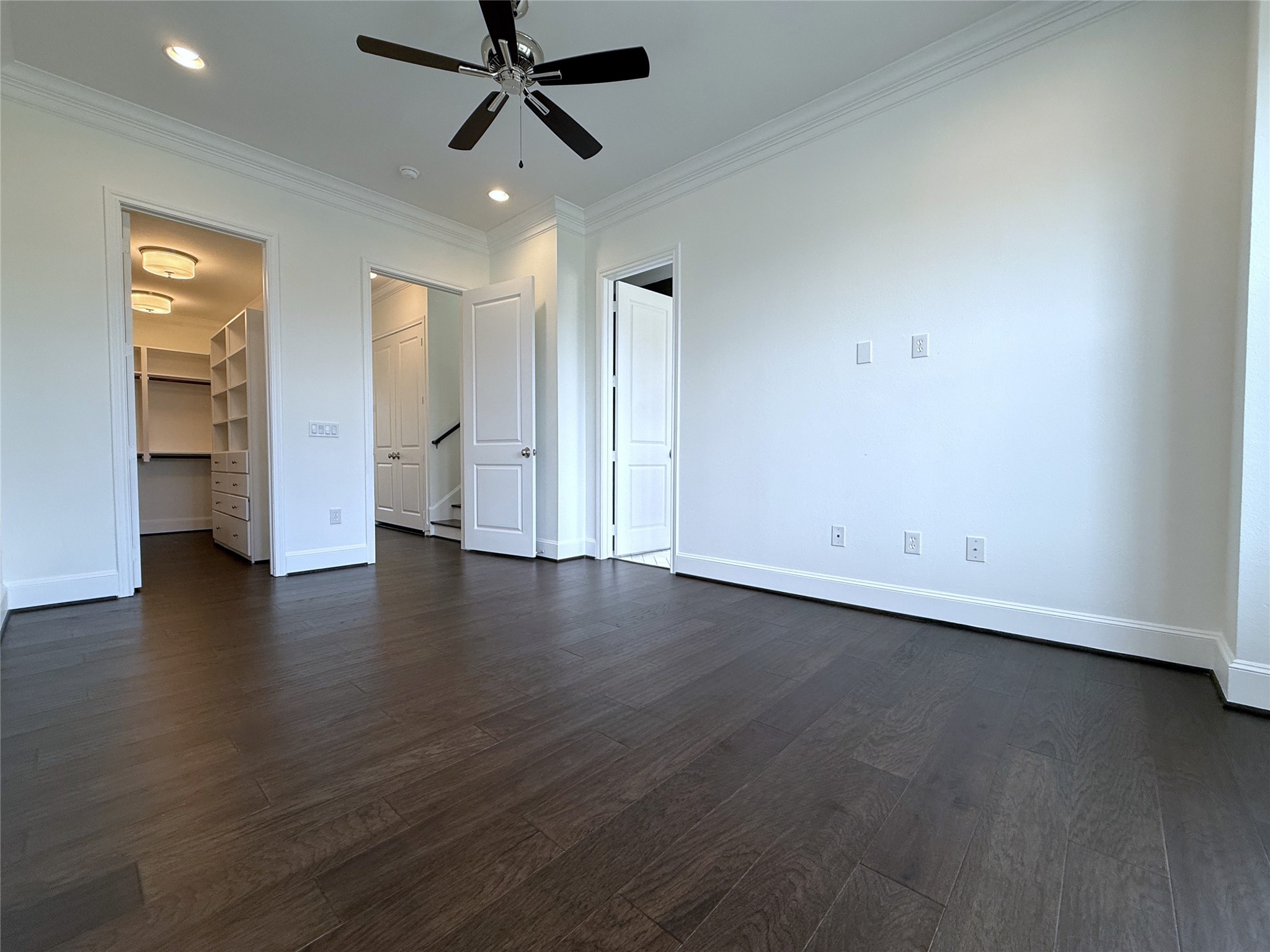 1669 Richmond Avenue Property Photo 19