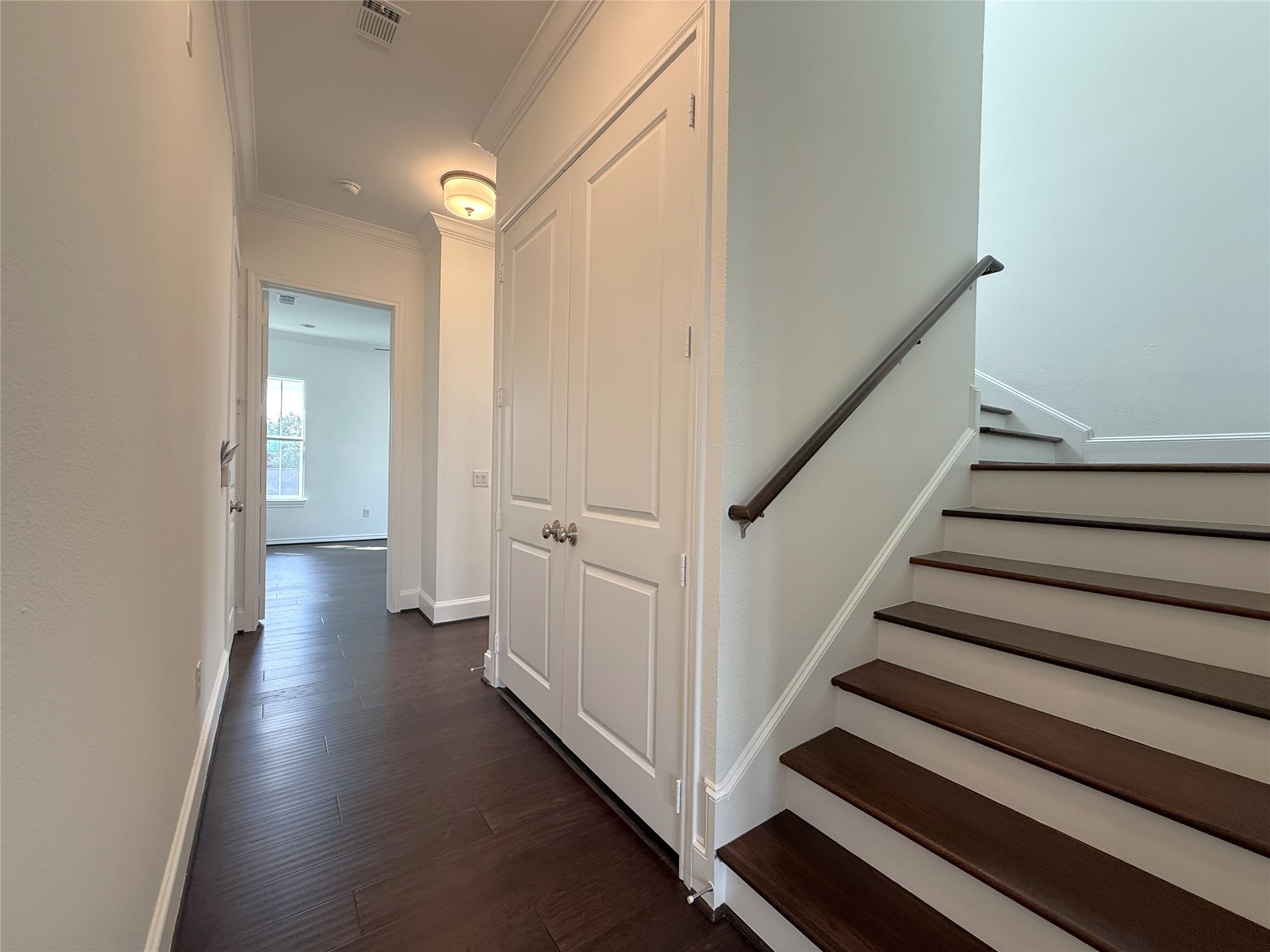 1669 Richmond Avenue Property Photo 25
