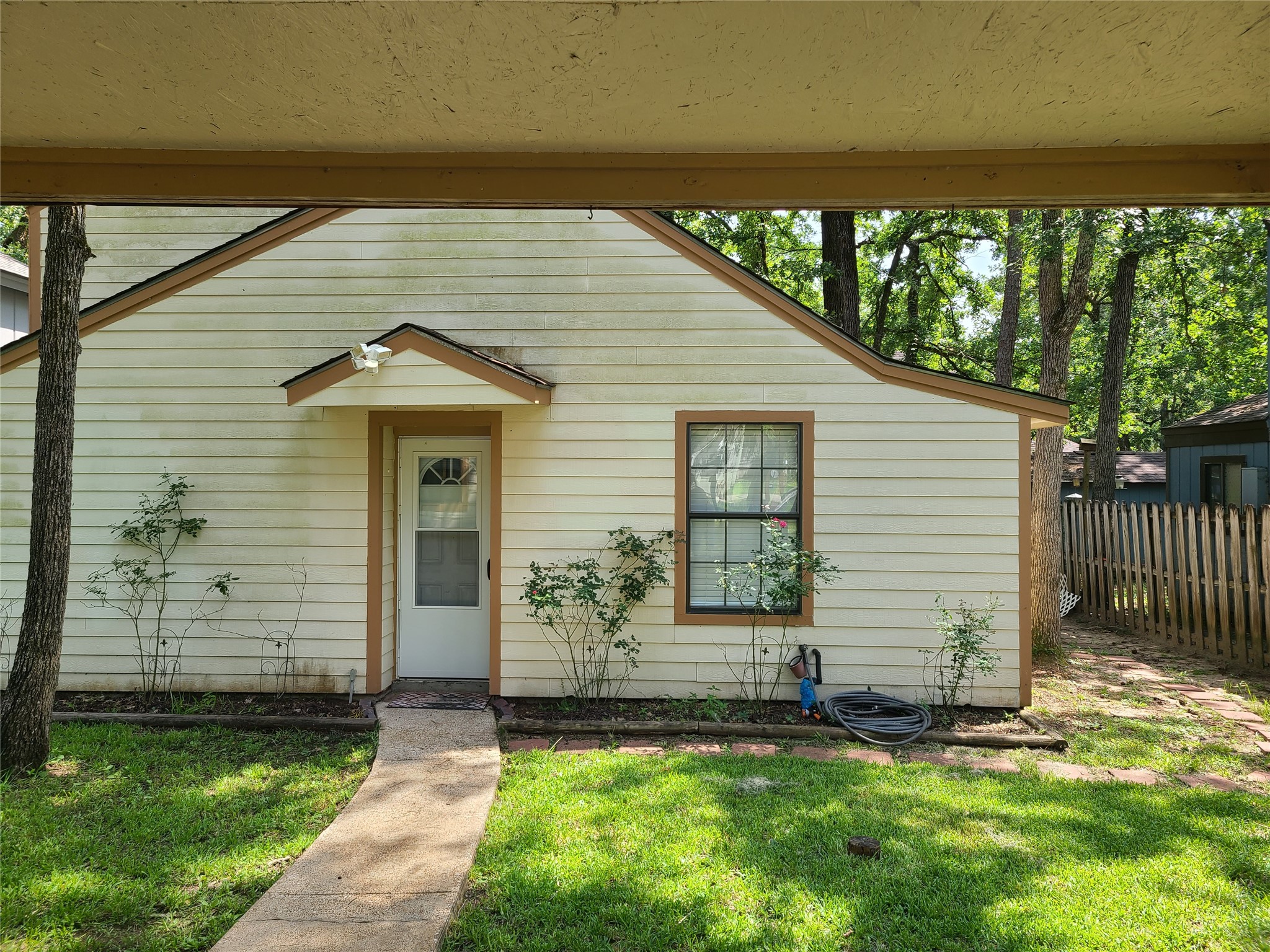 26605 Orchid Court Property Photo 3