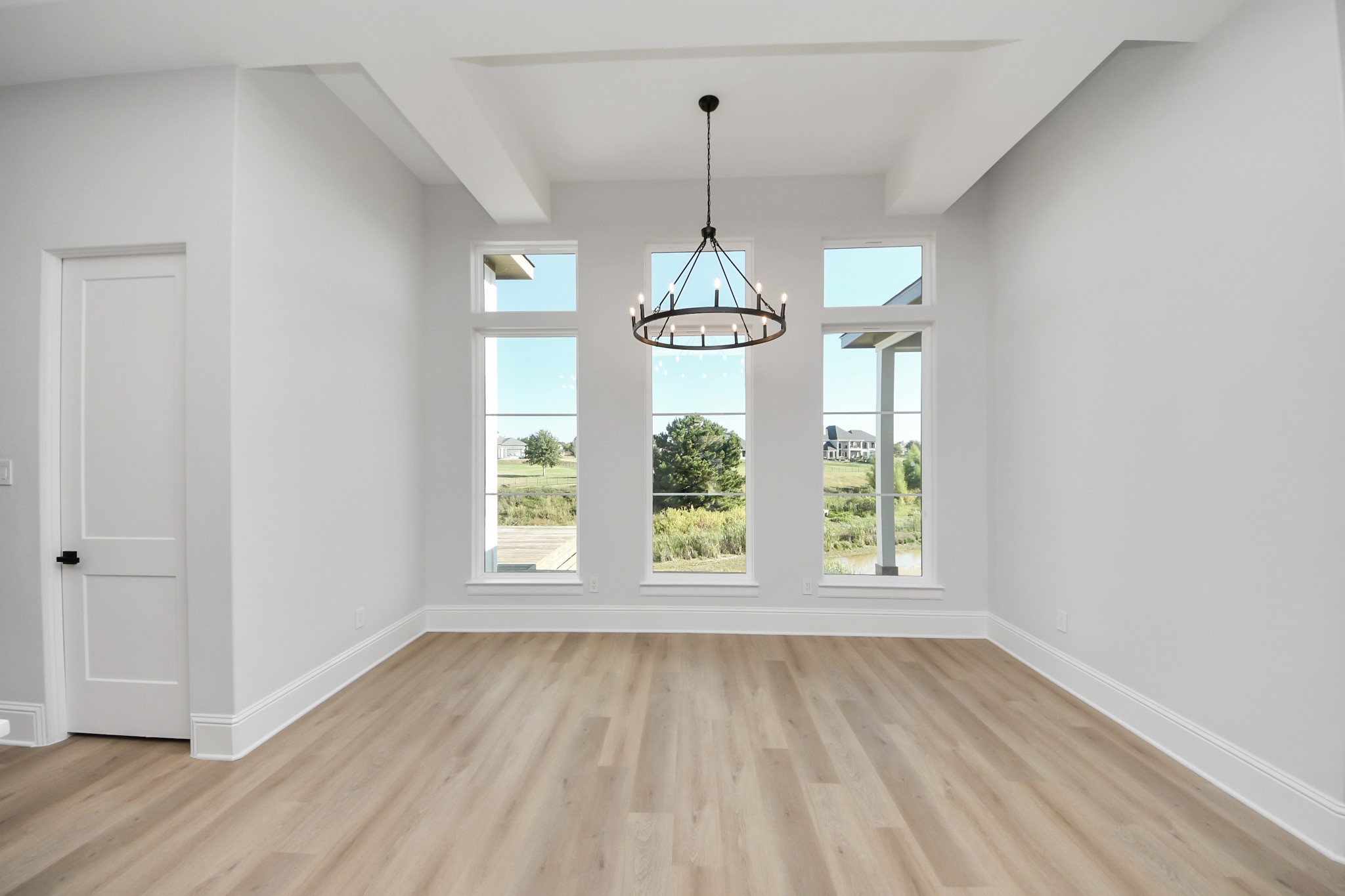 299 Peninsula Point Drive Property Photo 14