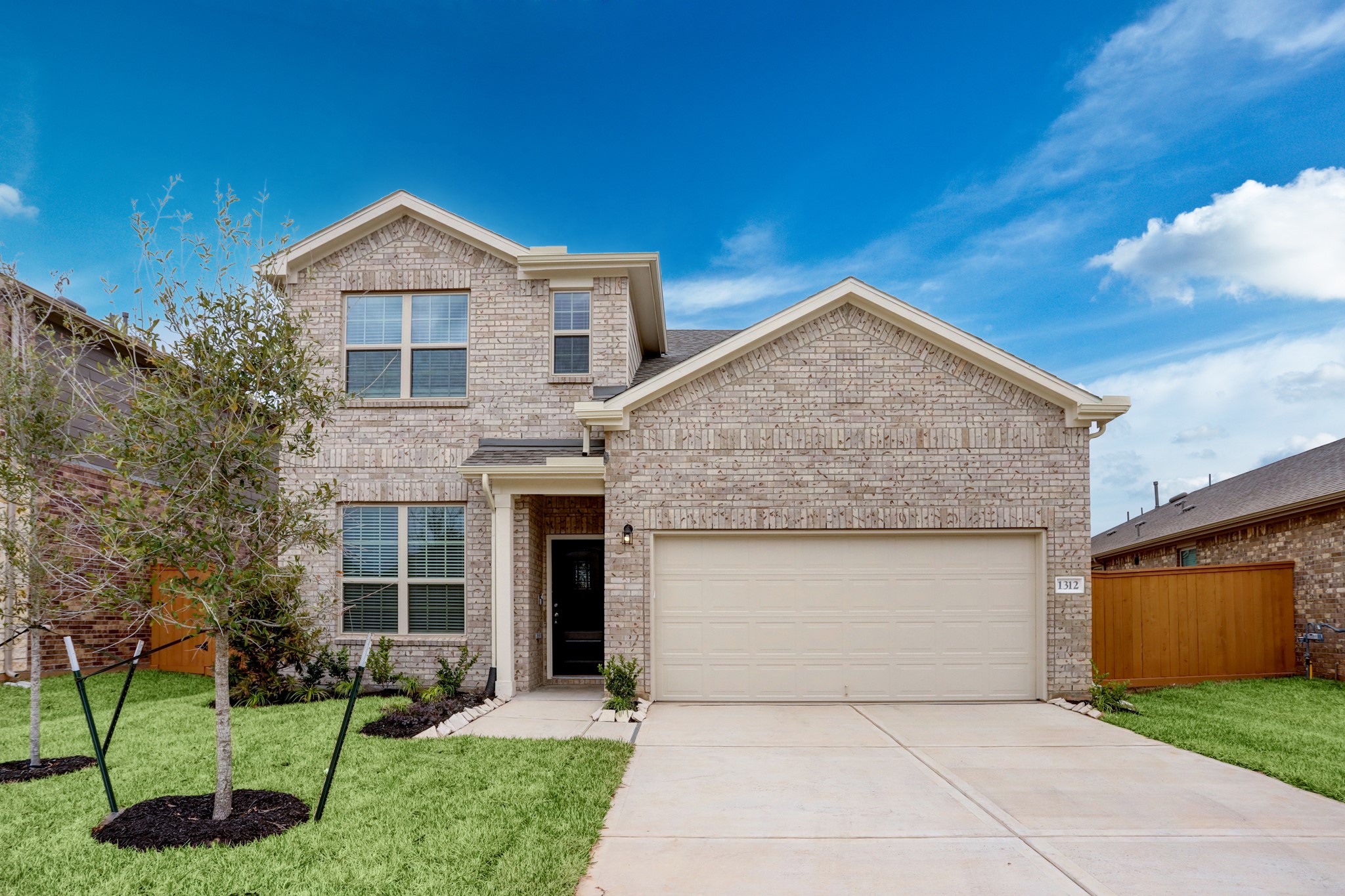 1312 Grass Bend Drive Property Photo 1