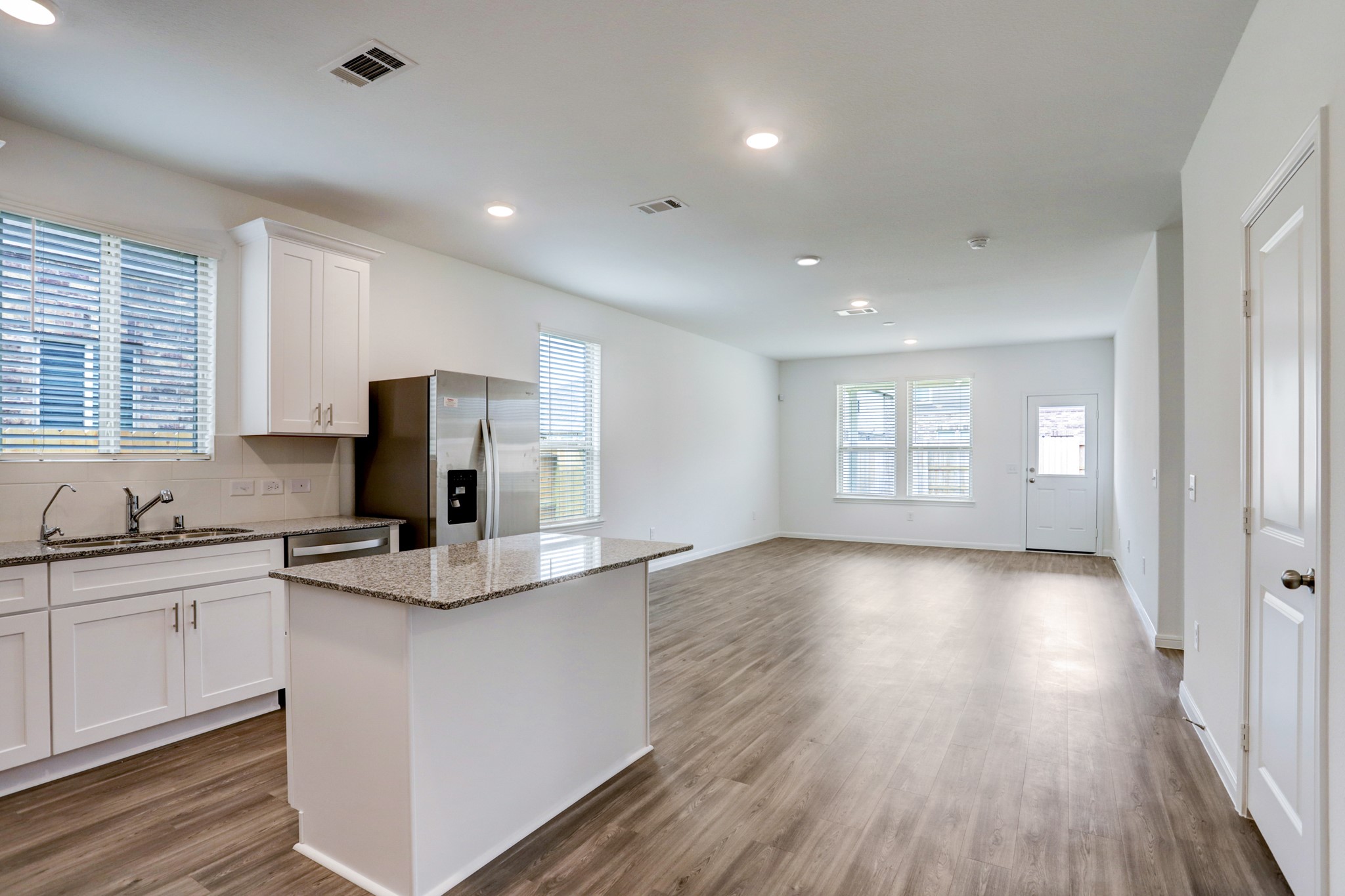 1312 Grass Bend Drive Property Photo 3