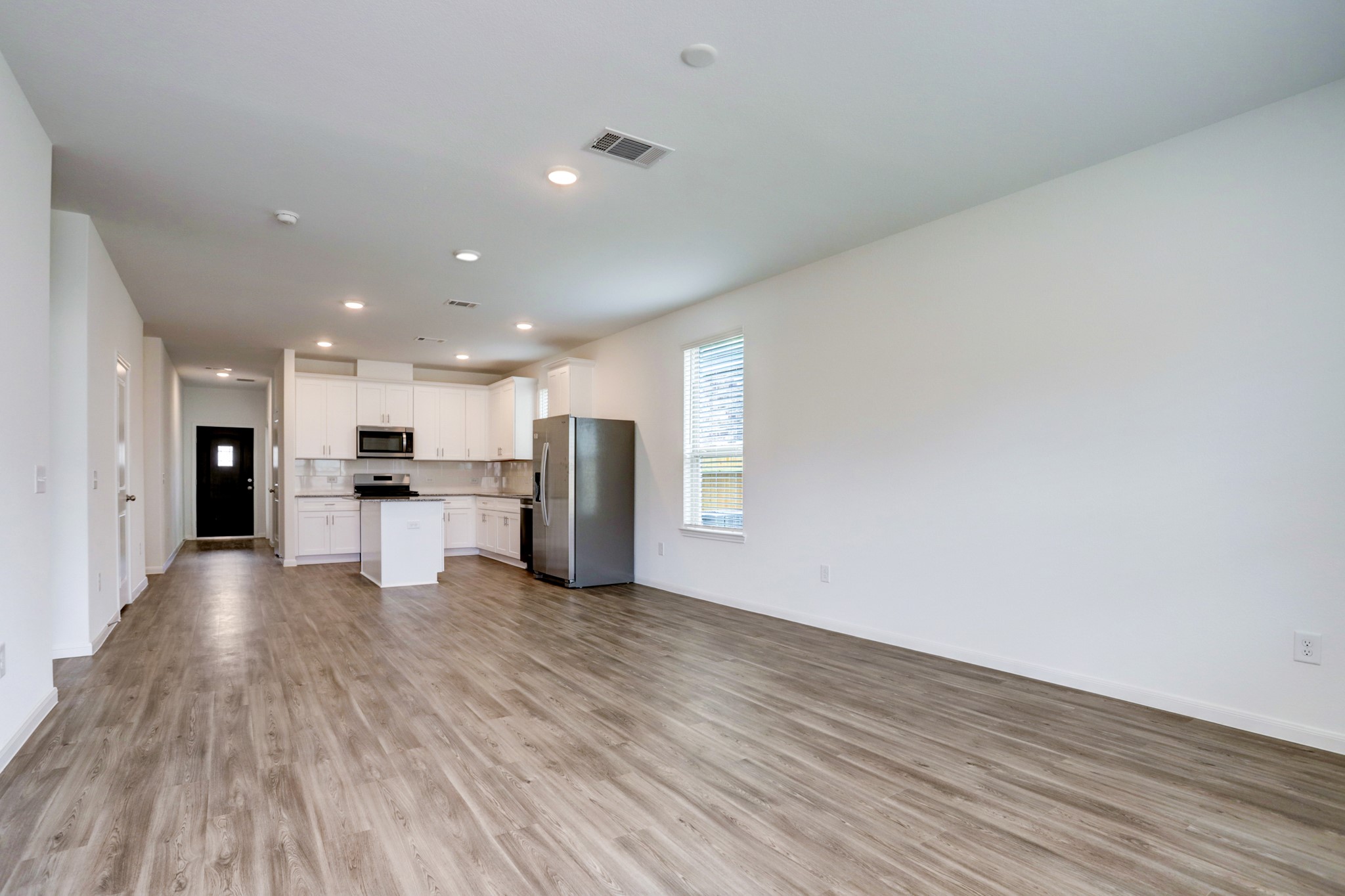 1312 Grass Bend Drive Property Photo 8