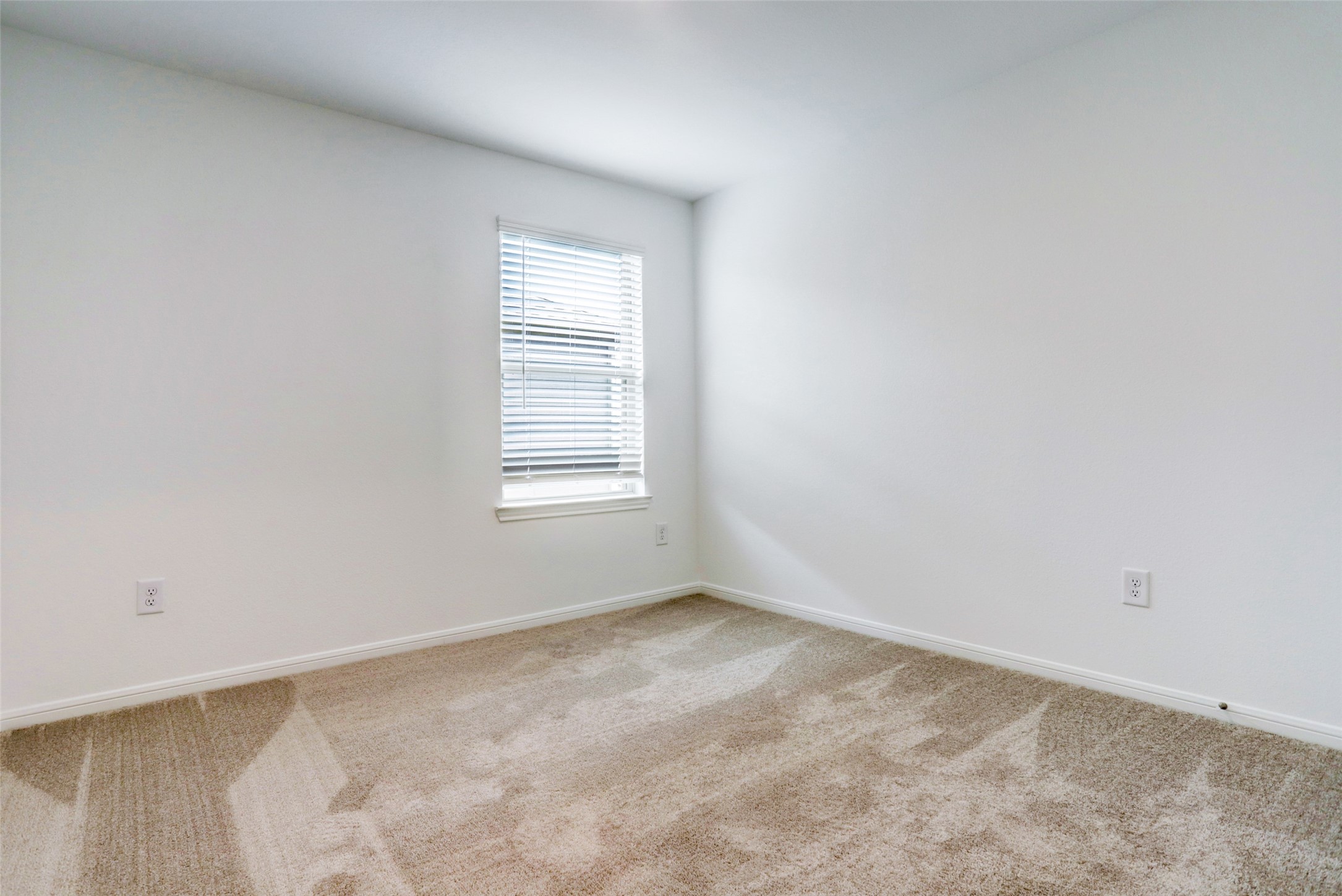 1312 Grass Bend Drive Property Photo 16