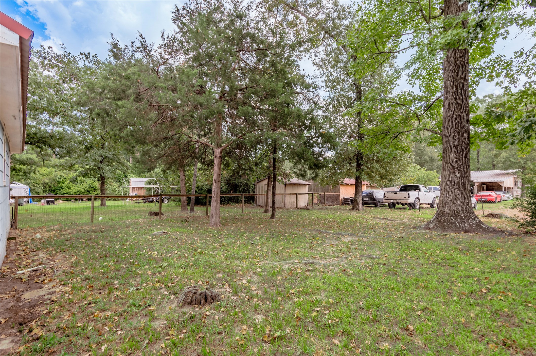 145 Pine Hollow Lane Property Photo 21
