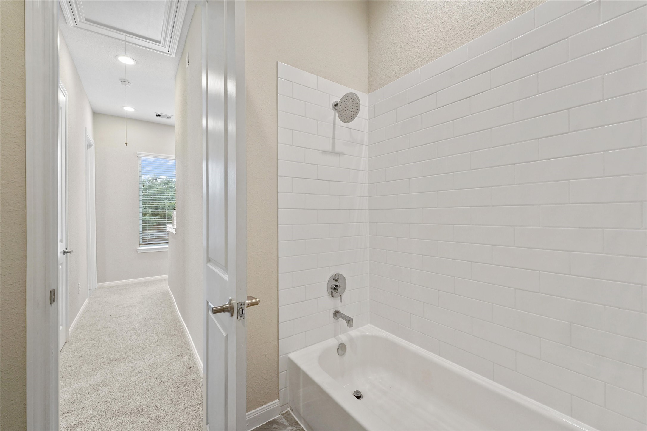 5620 Madison Street Property Photo 16