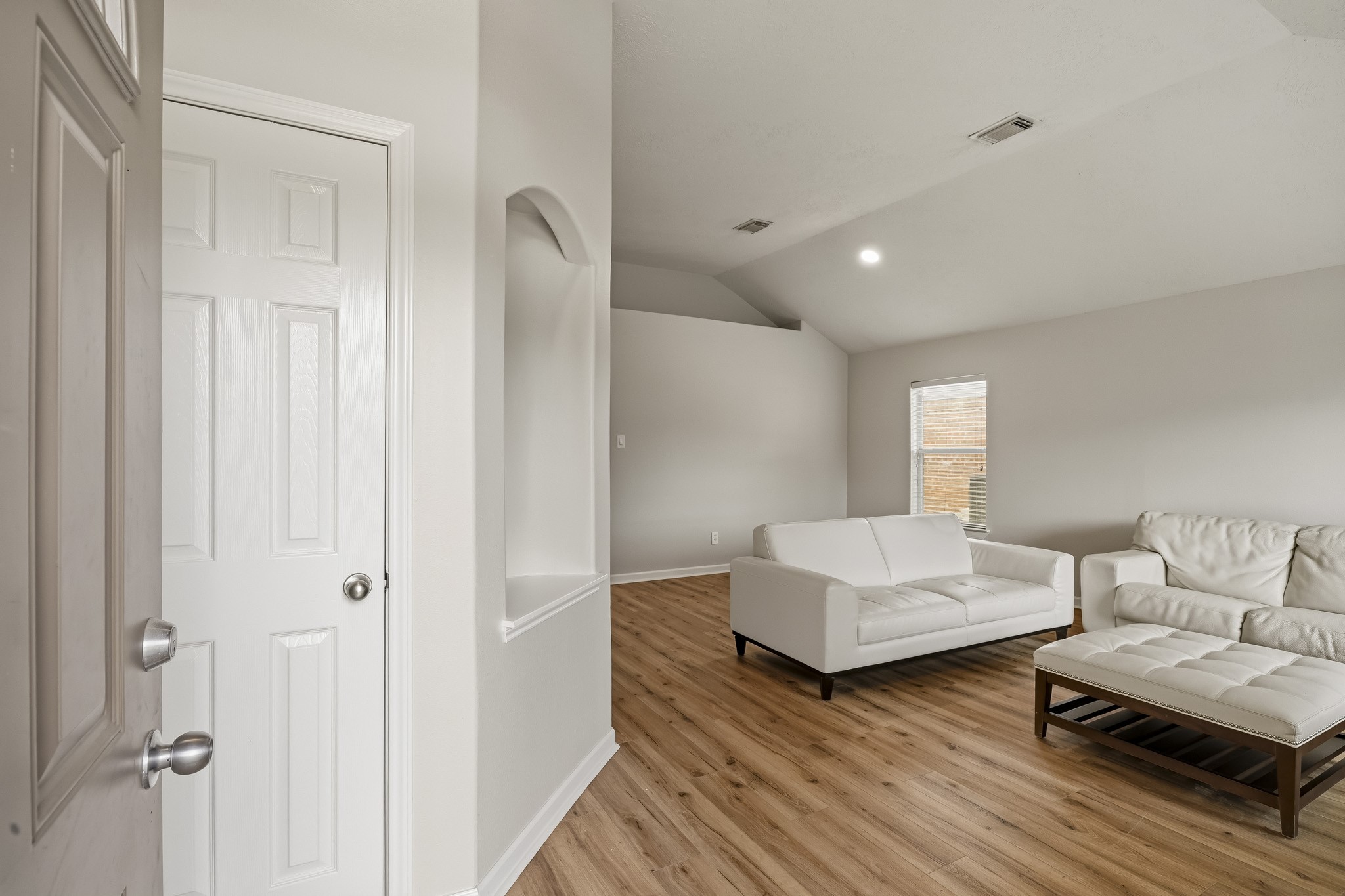 18126 Brightwood Park Lane Property Photo 11