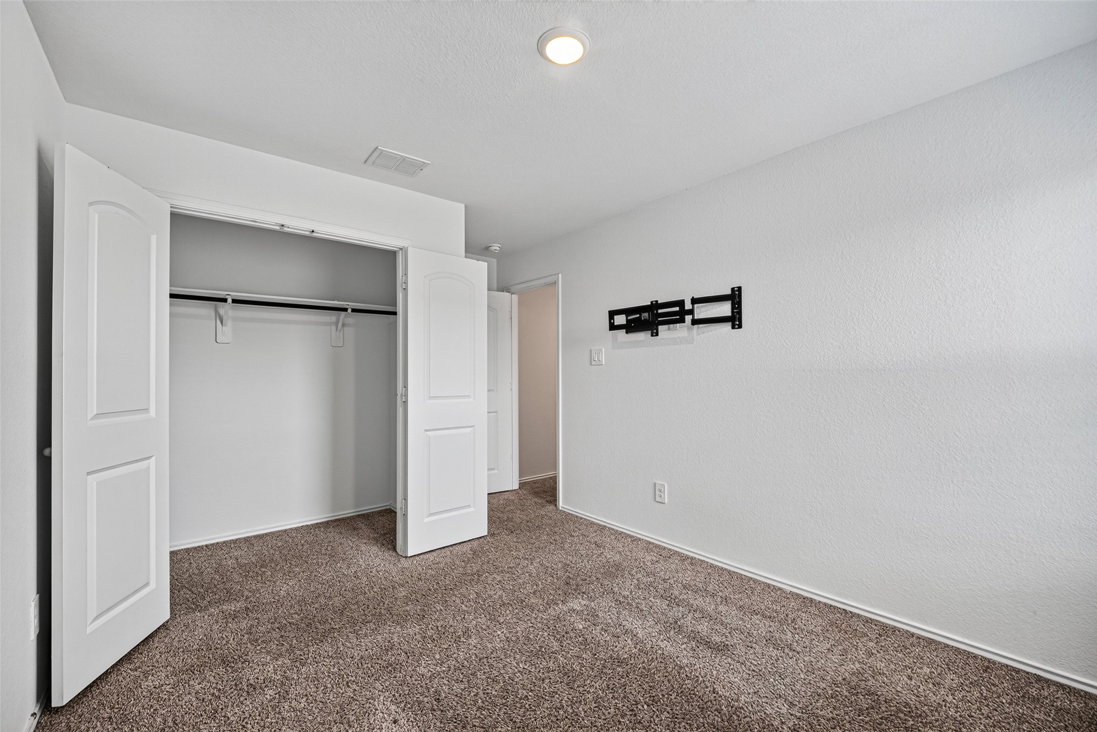 1726 Windstone Ridge Drive Property Photo 33