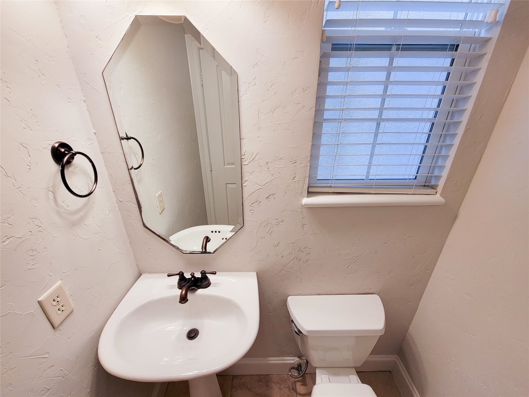 2418 Ralph Street A Property Photo 24