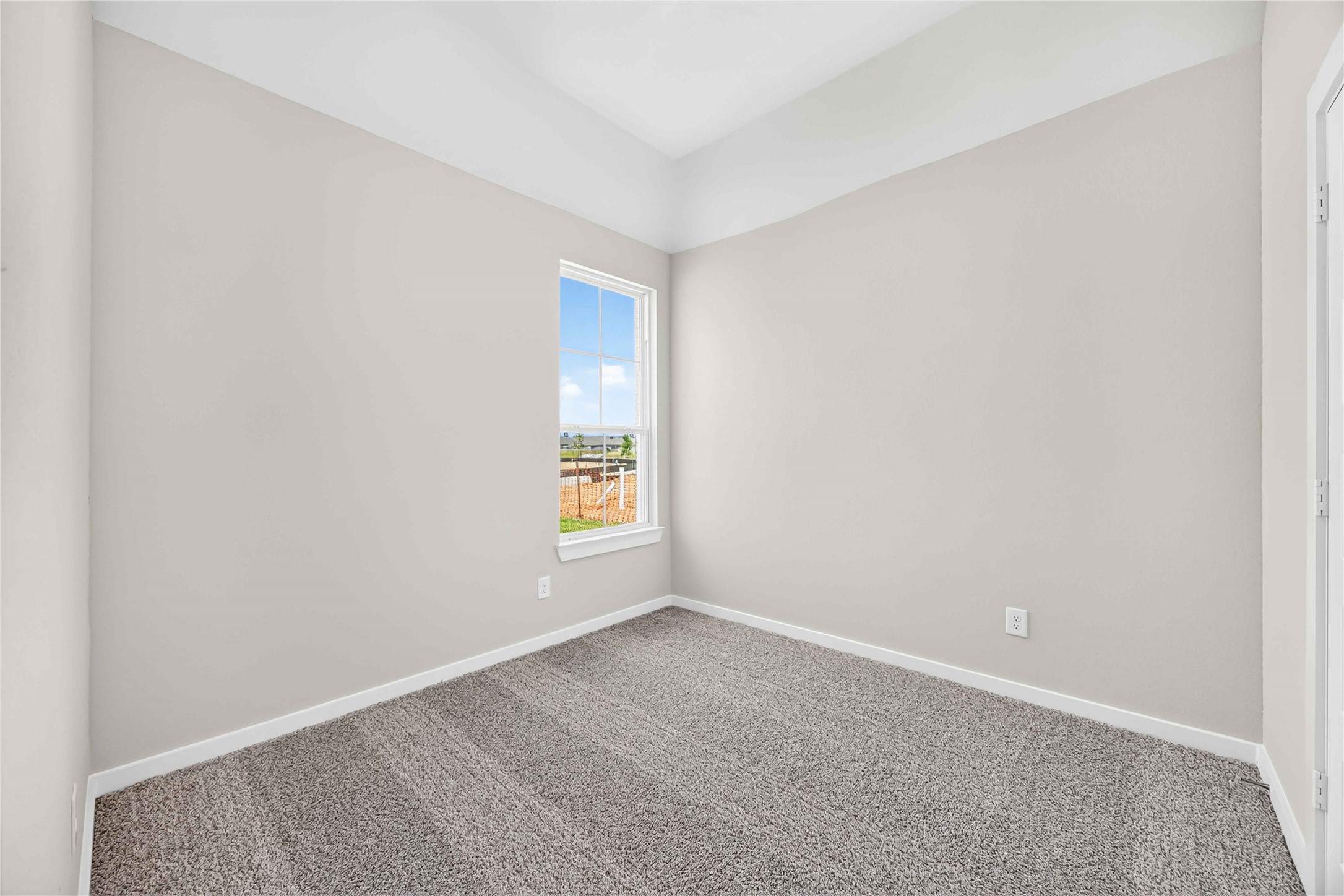 11925 Avian Avenue Property Photo 17