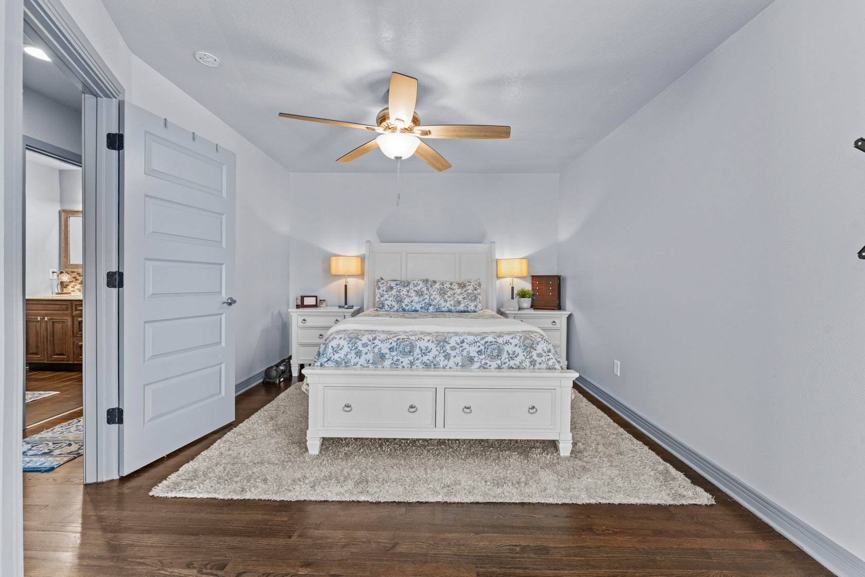 1118 Jocelyn Street Property Photo 16