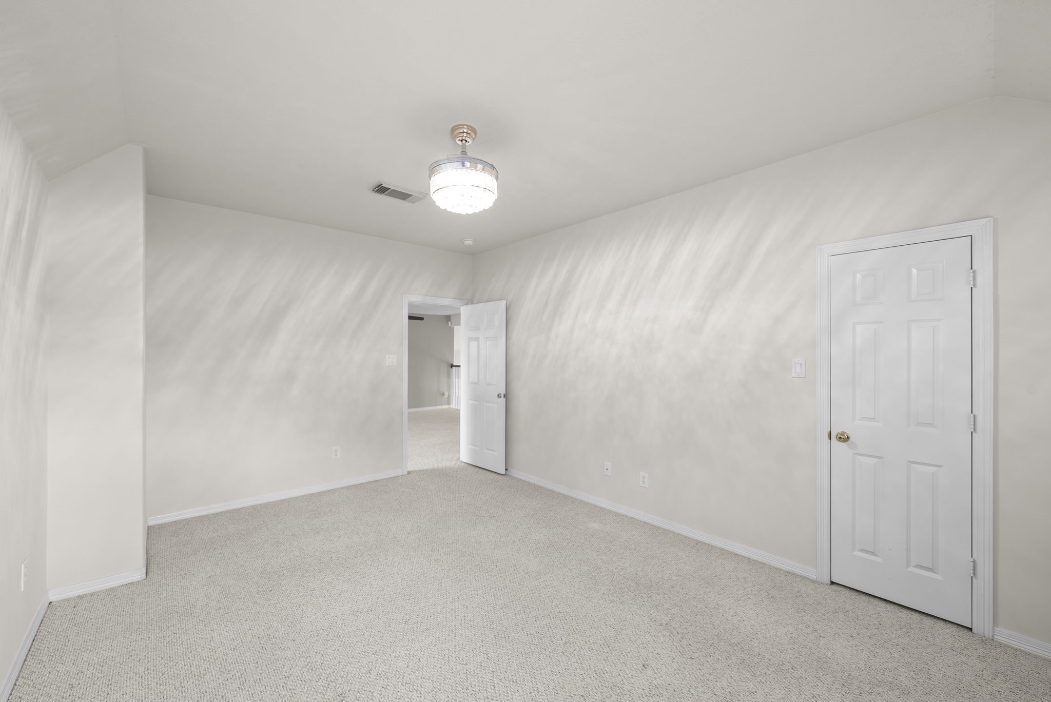 5526 Darschelle Drive Property Photo 37