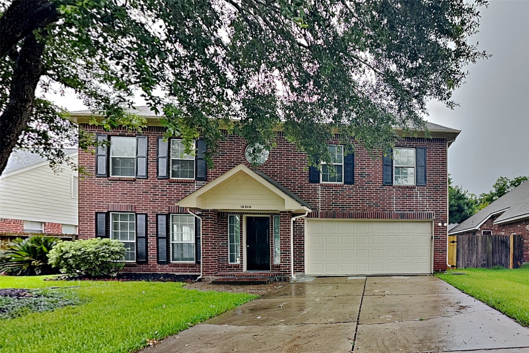 16306 Ash Point Lane Property Photo 1