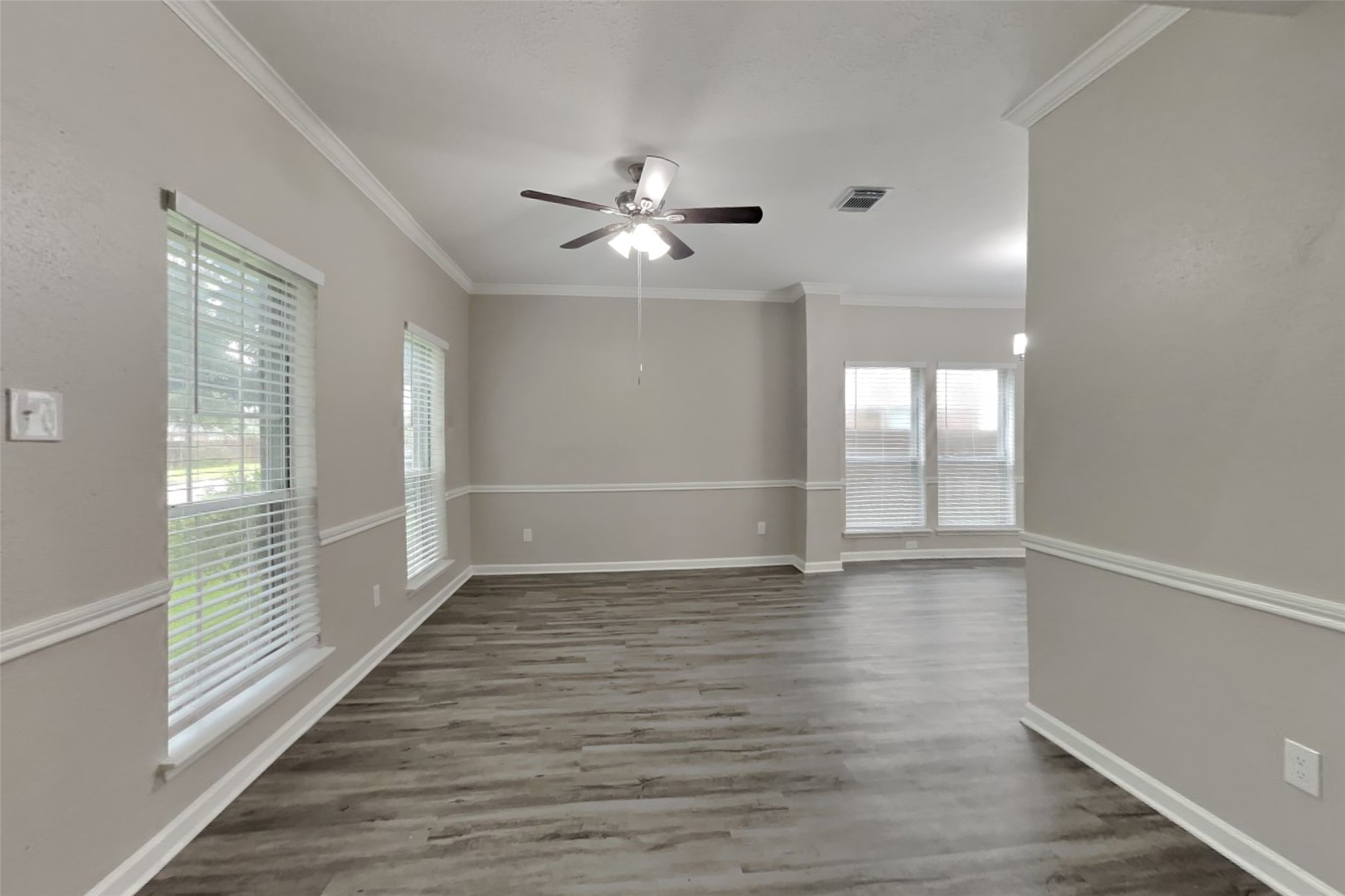 16306 Ash Point Lane Property Photo 3