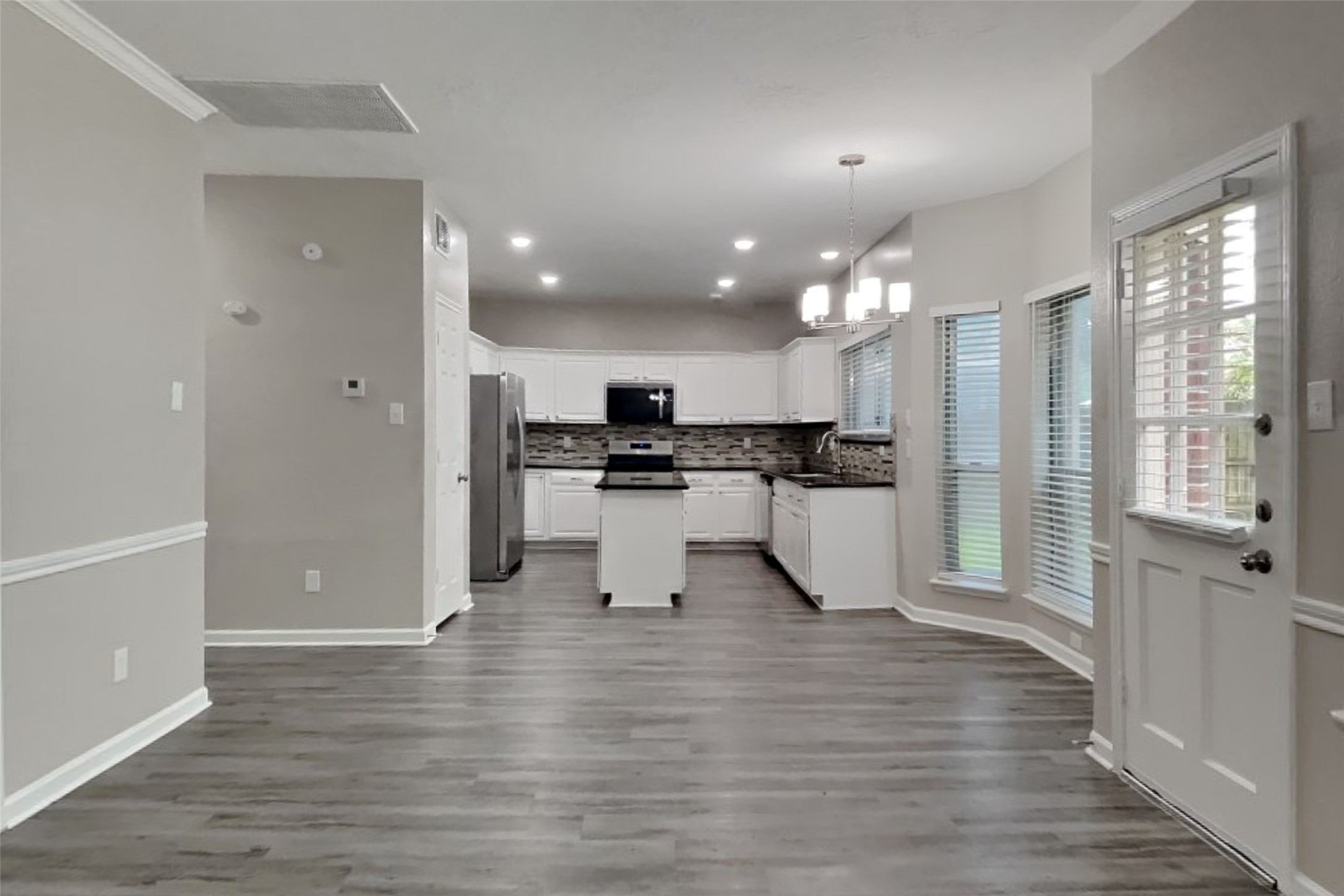 16306 Ash Point Lane Property Photo 5