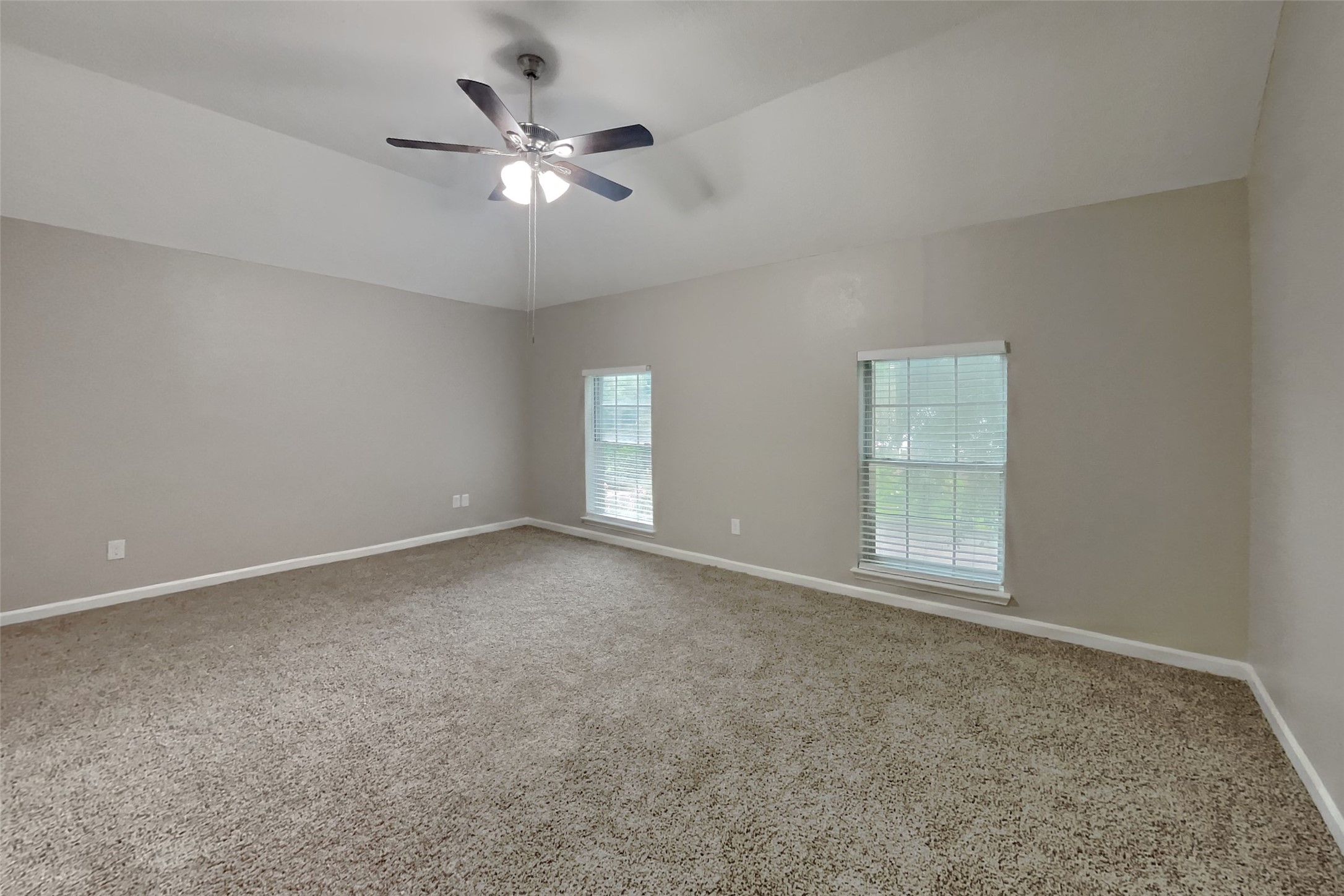 16306 Ash Point Lane Property Photo 10