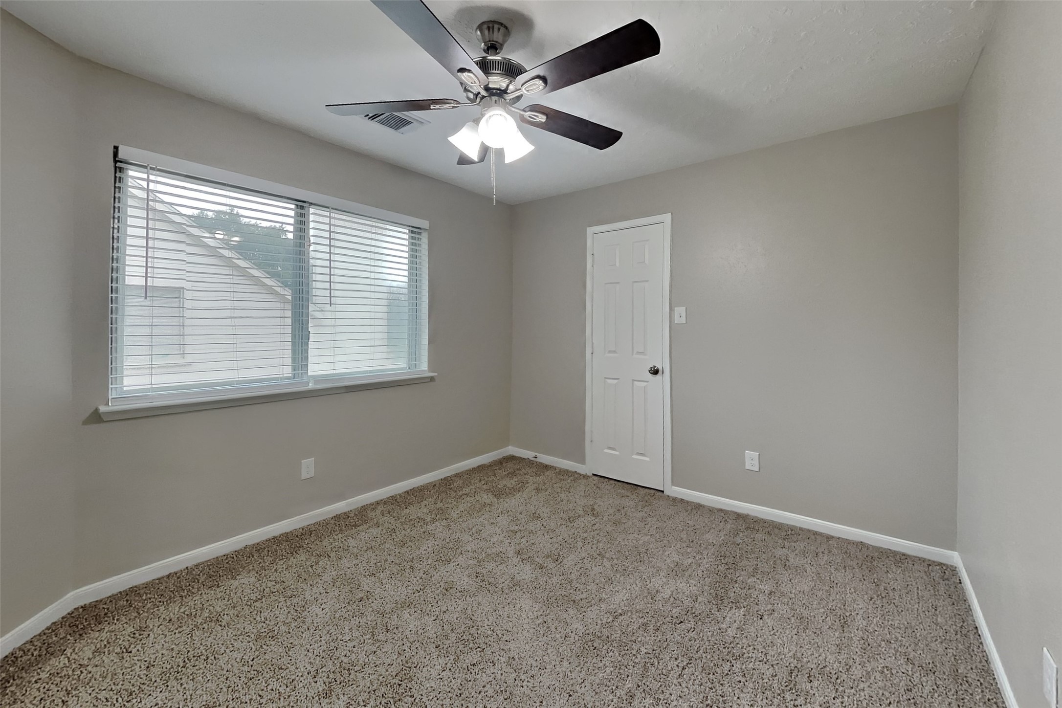 16306 Ash Point Lane Property Photo 14