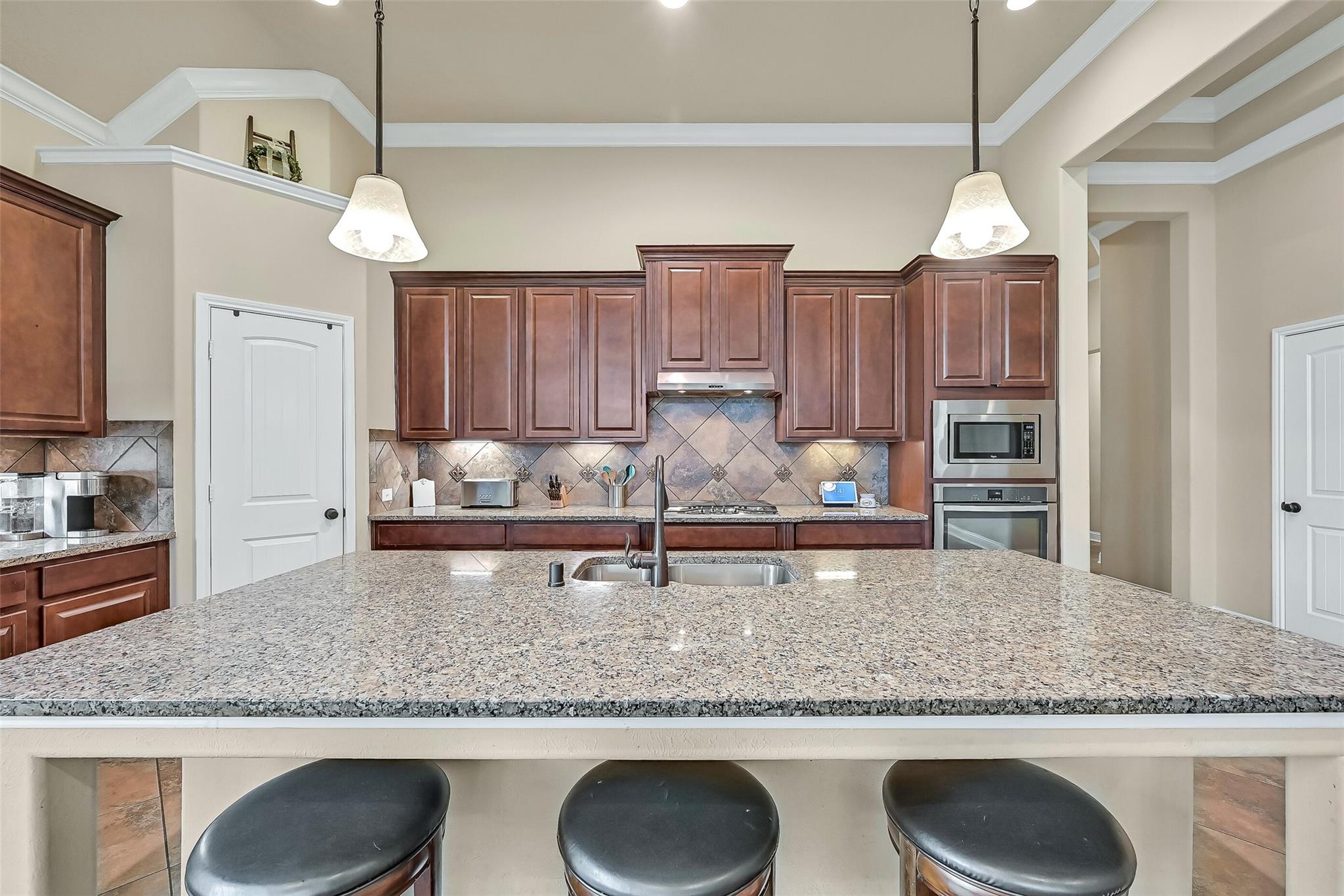 8211 Lockridge Terrace Lane, Cypress Tx 77433 Property Photo 6
