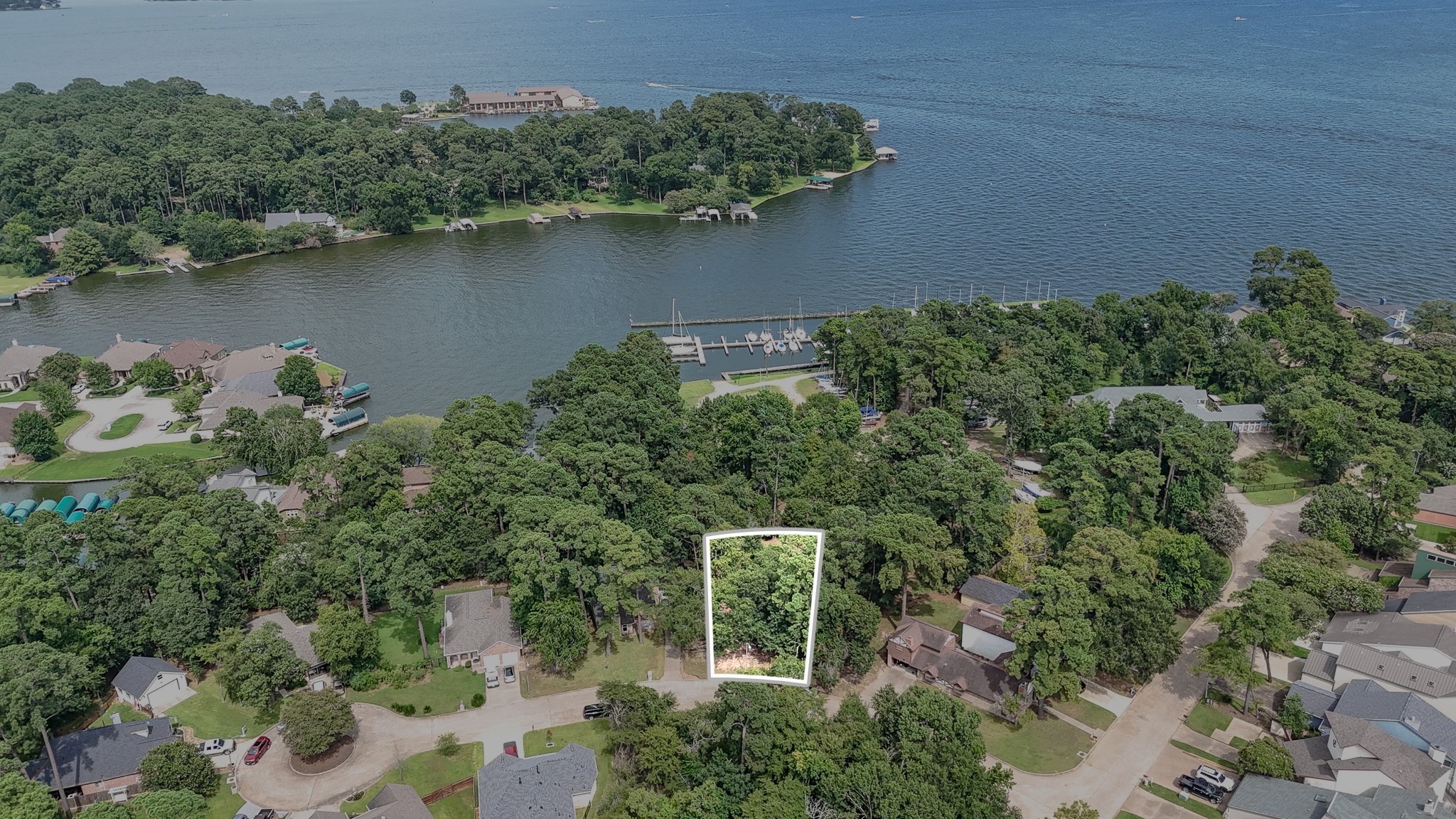 2806 Sunburst Lane Property Photo 1