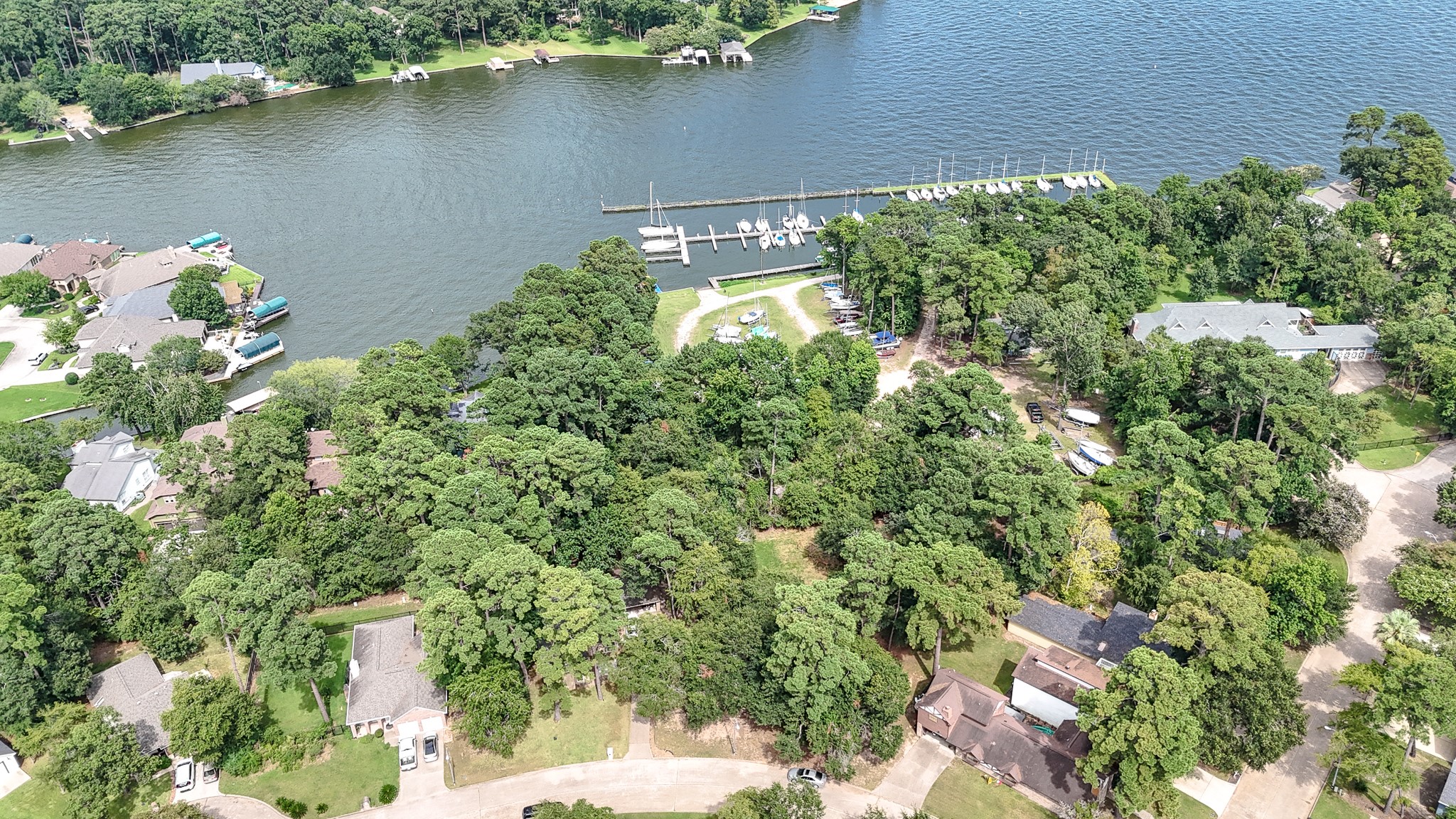 2806 Sunburst Lane Property Photo 17