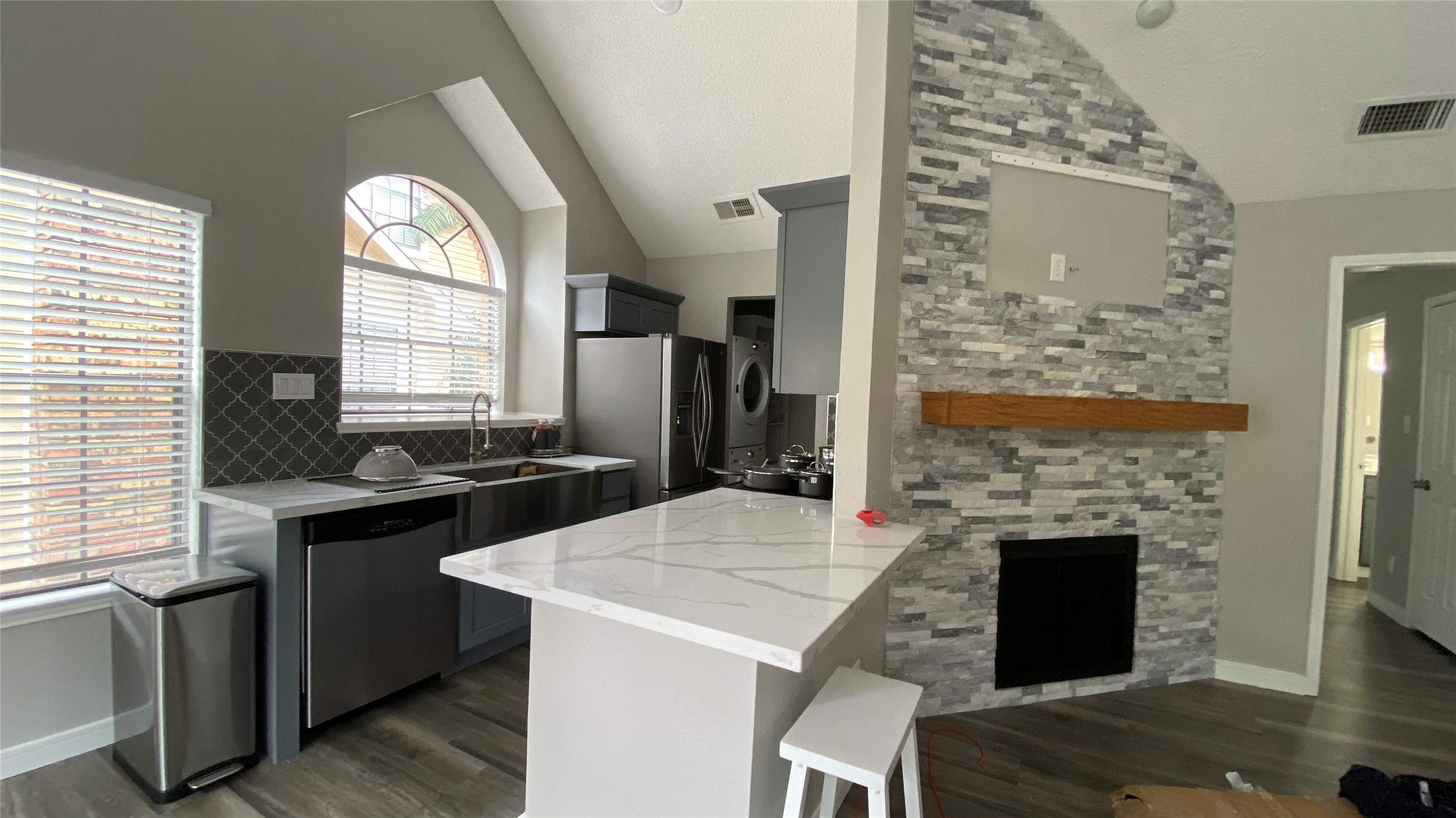2300 Old Spanish Trail 2020 Property Photo 6