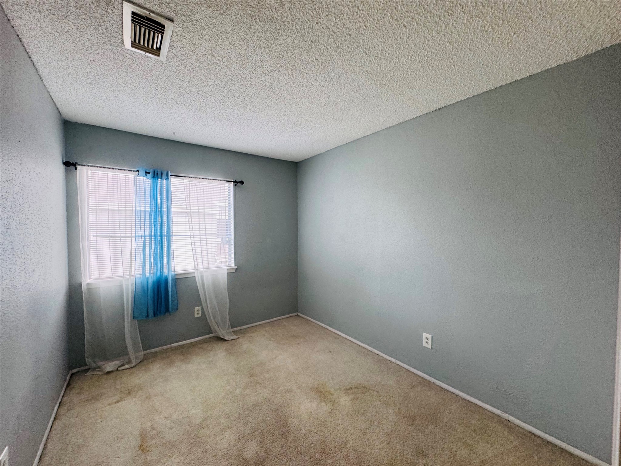 12908 Leader Street 2908 Property Photo 11