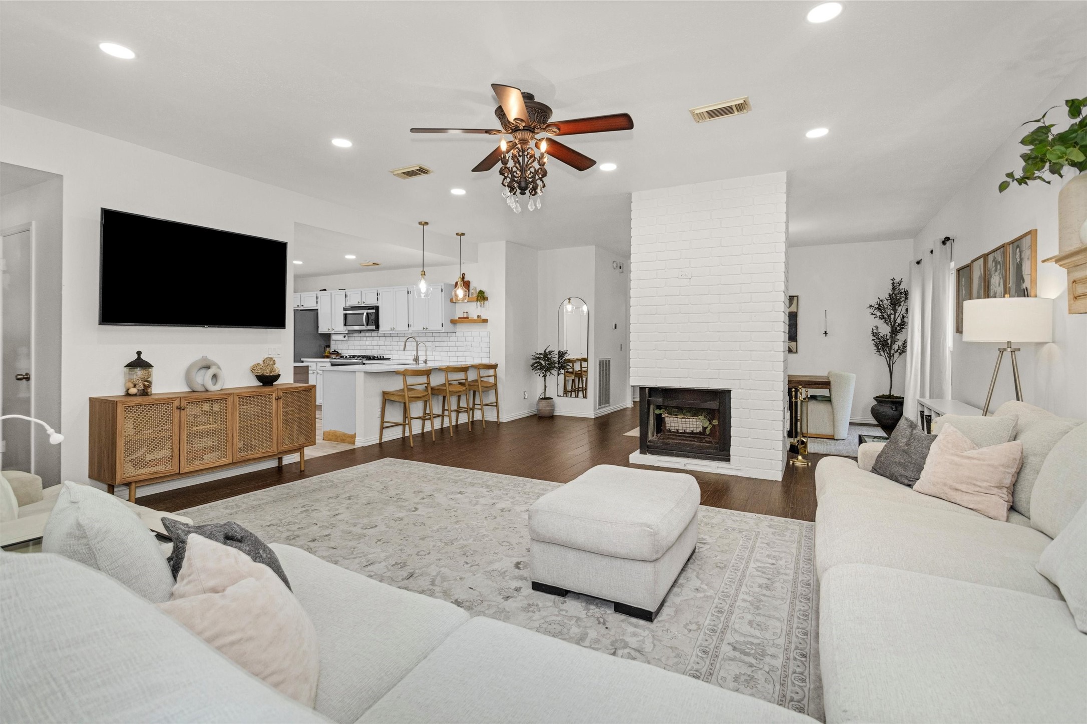 55 S Stony Bridge Circle Property Photo 6