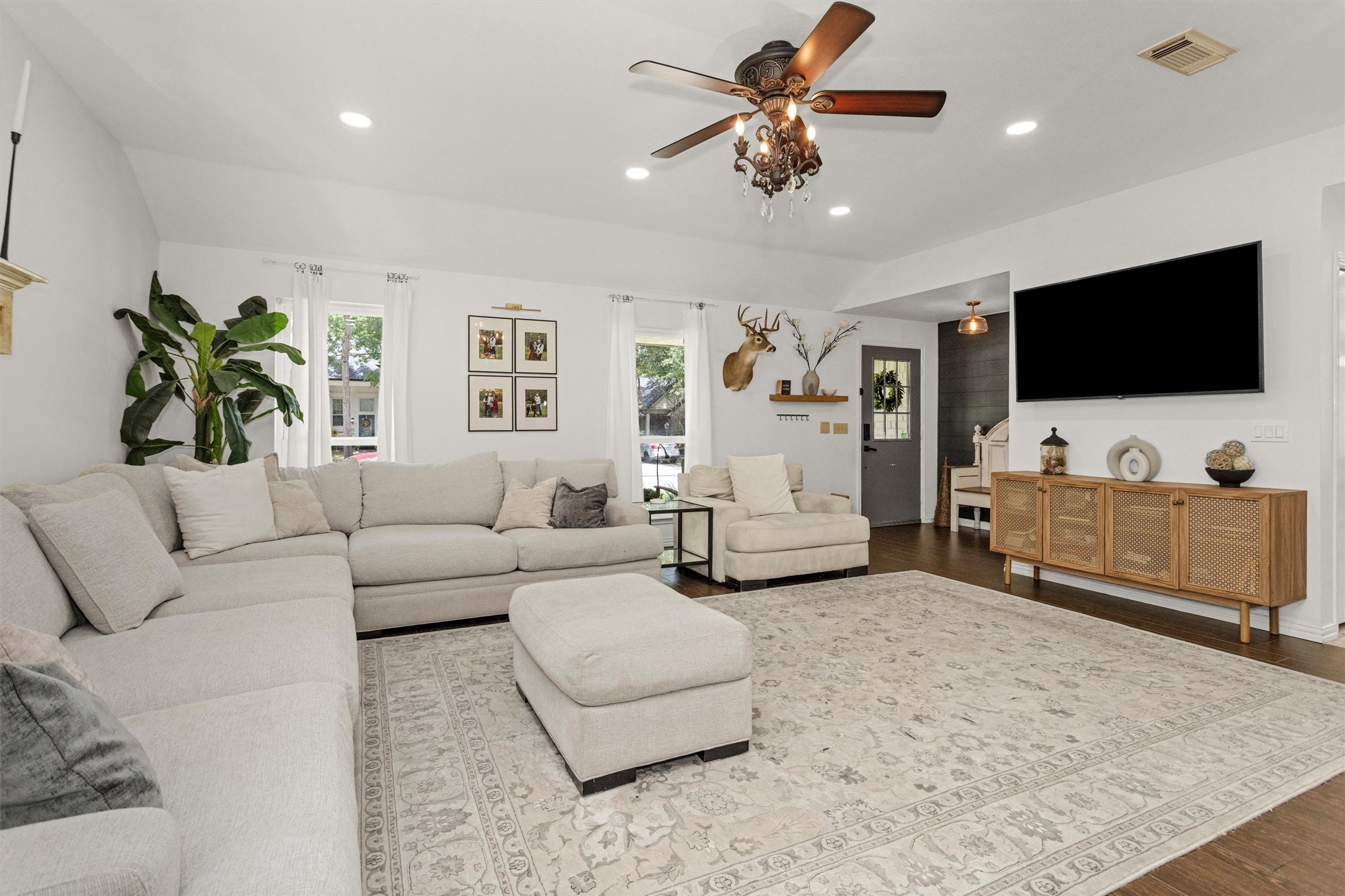 55 S Stony Bridge Circle Property Photo 7