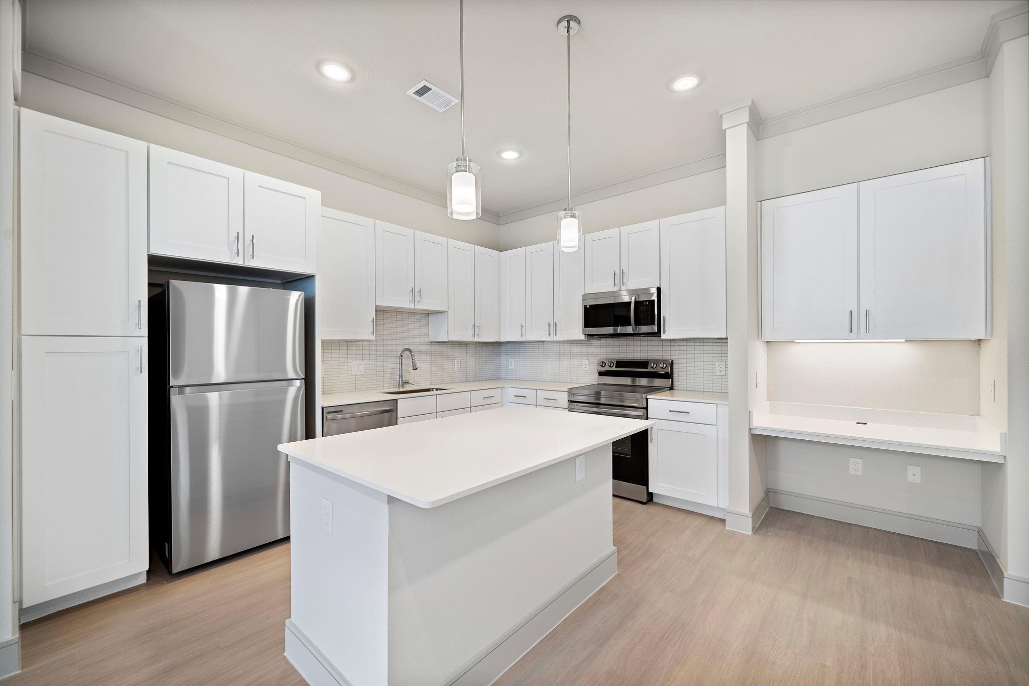 4840 North Shepherd Drive # C1, Houston TX 77018 Property Photo 1