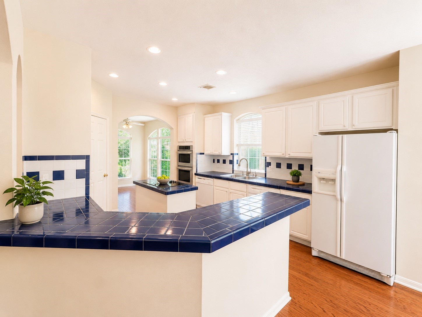 223 Wild Oak Run Property Photo 7