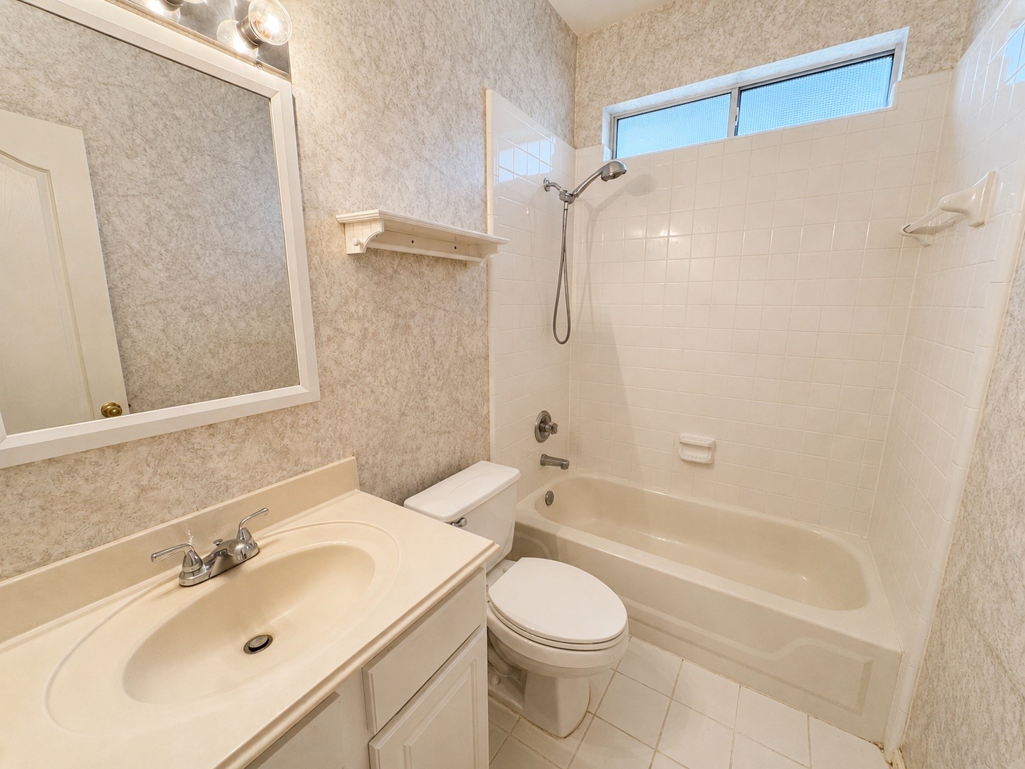 223 Wild Oak Run Property Photo 13