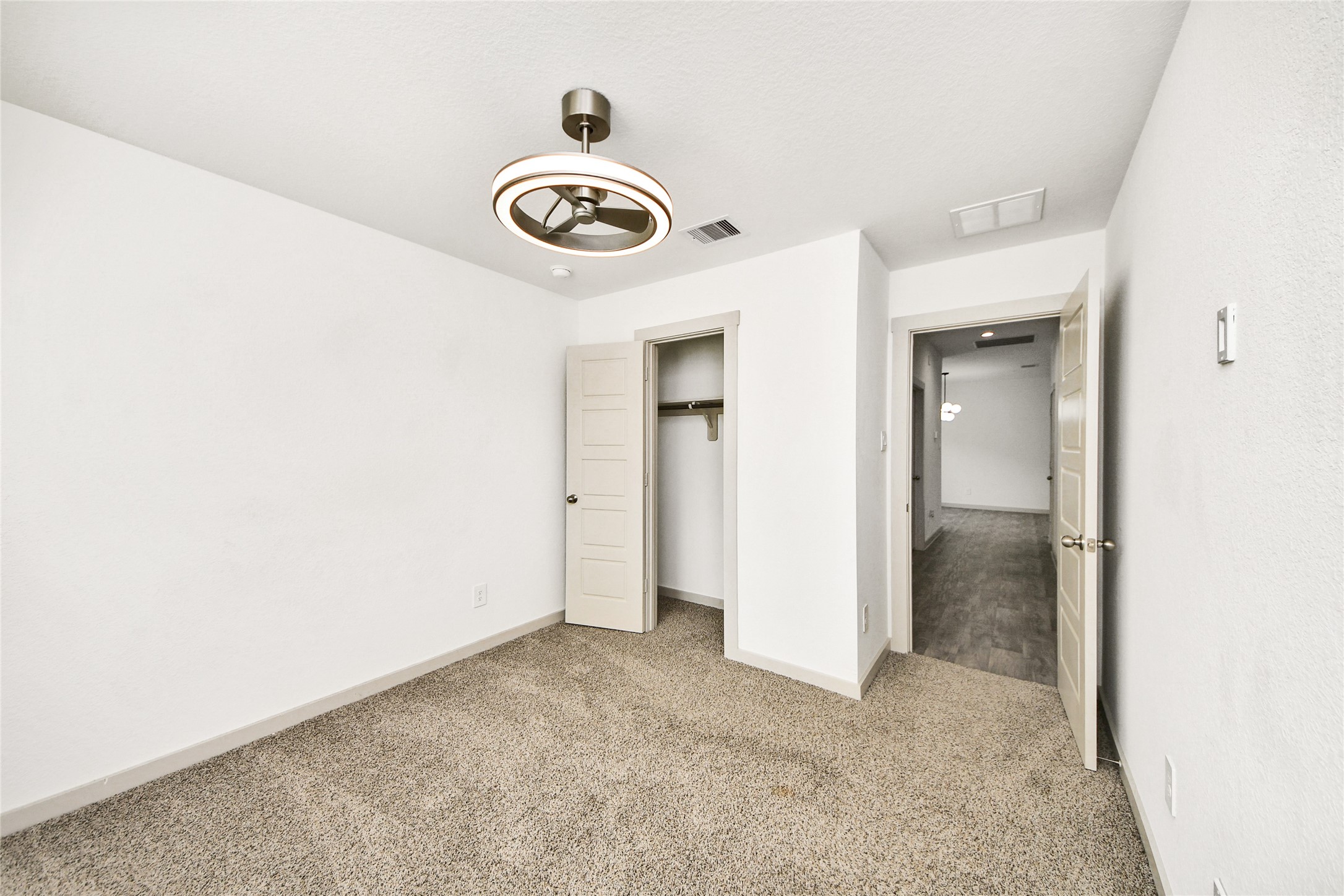 12918 Wempe Way Property Photo 9