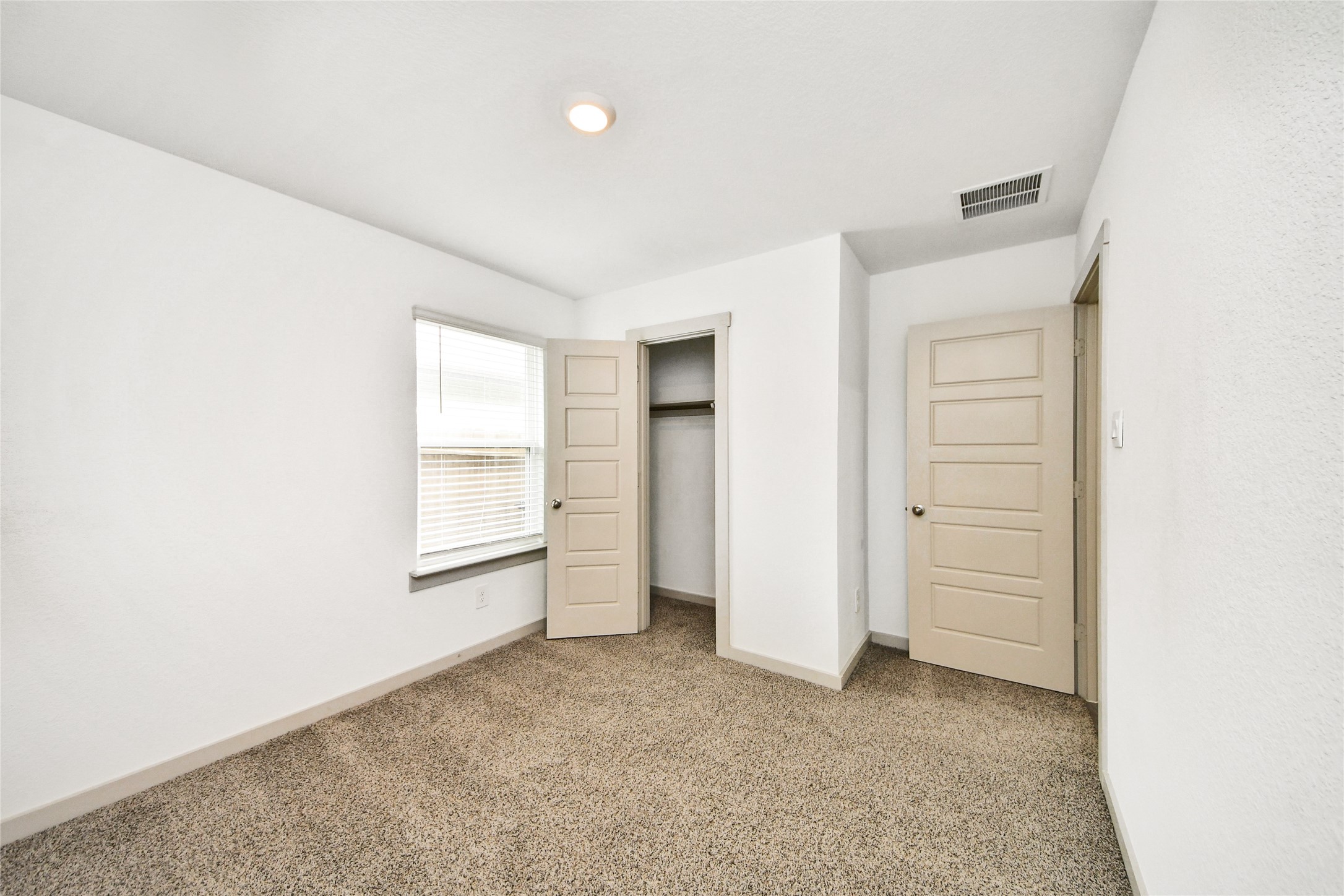 12918 Wempe Way Property Photo 13