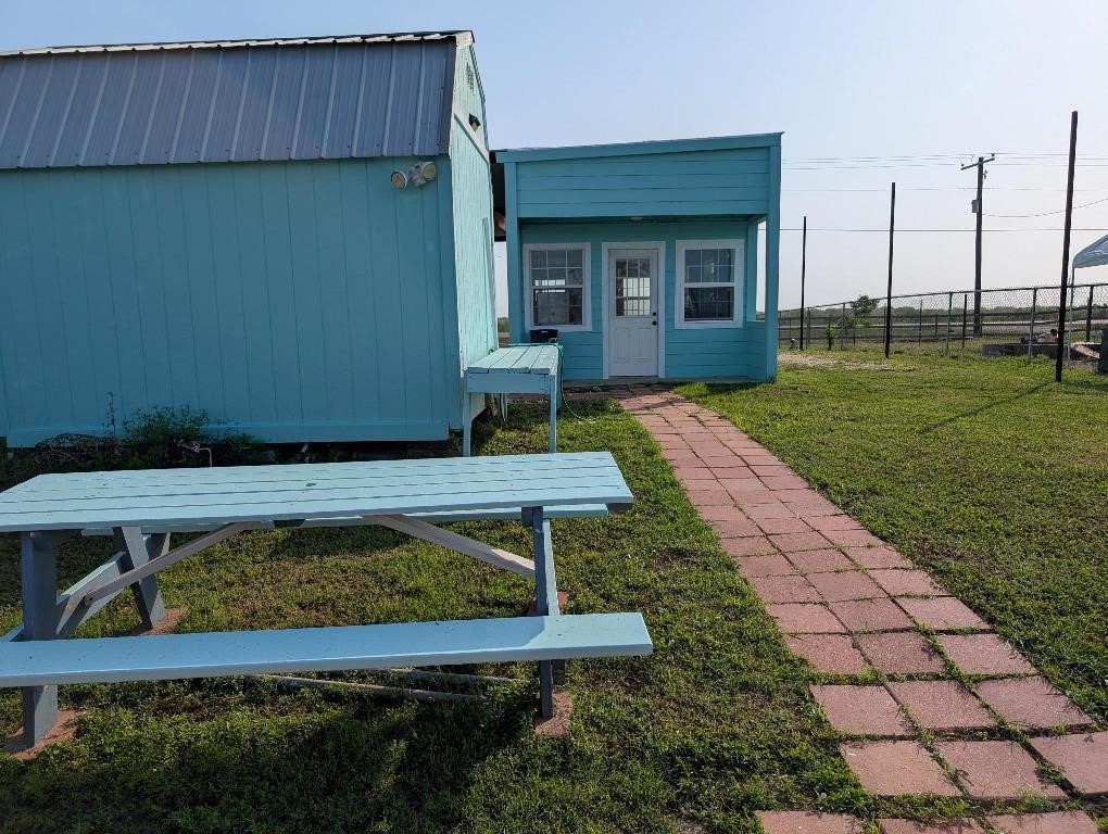 25226 Fm 457 Property Photo 9