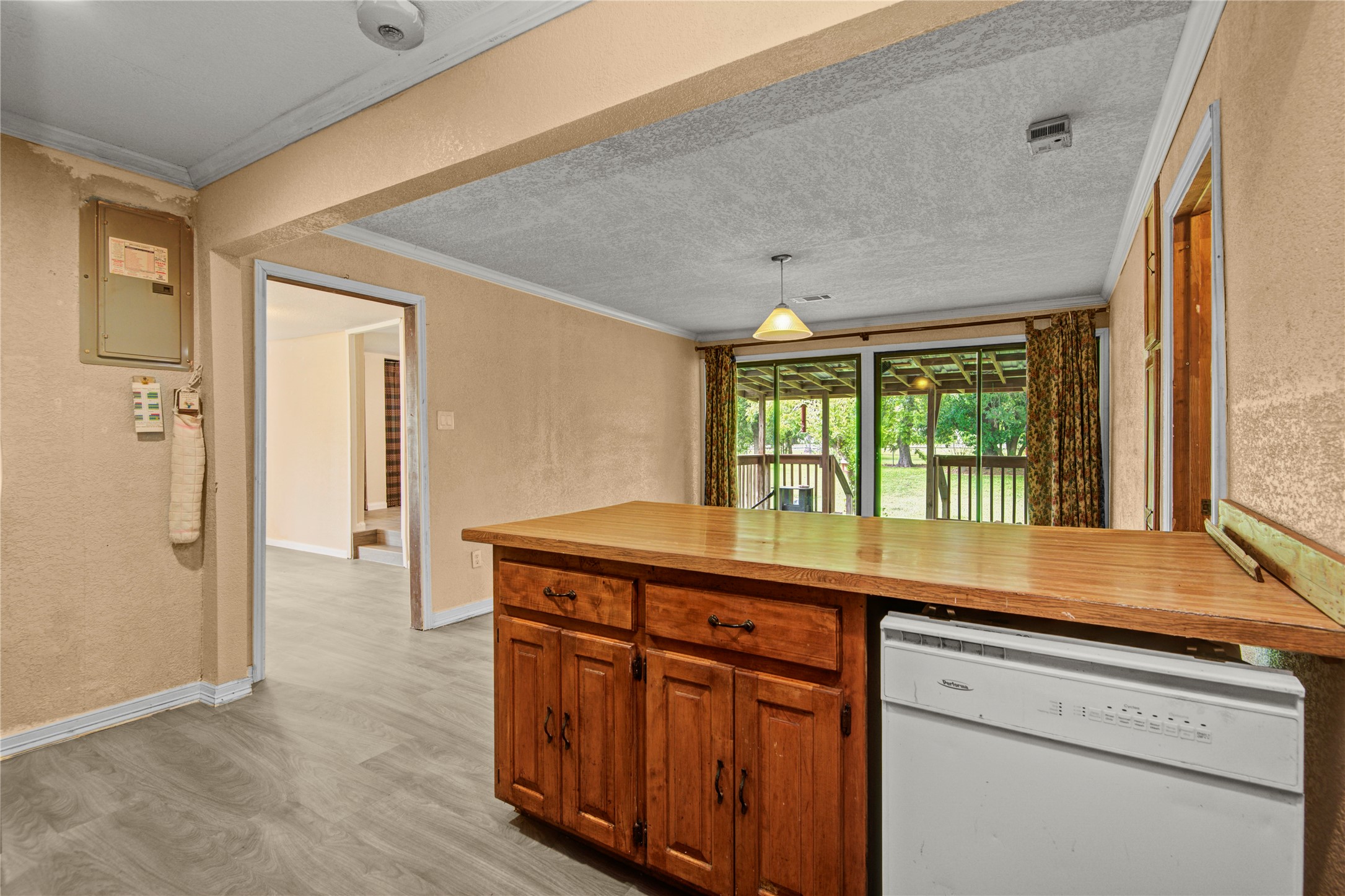 117 Camellia Street Property Photo 11