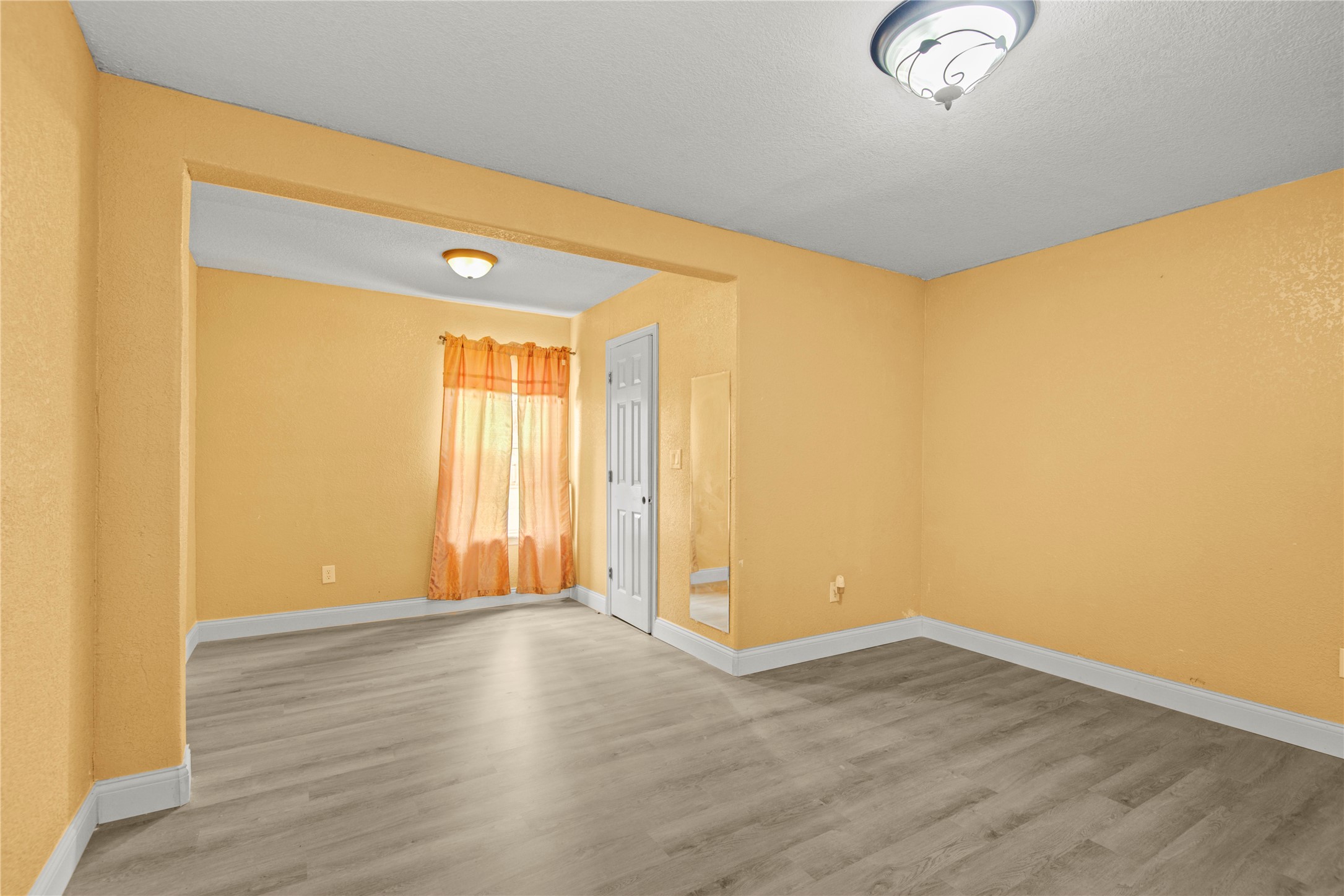 117 Camellia Street Property Photo 15