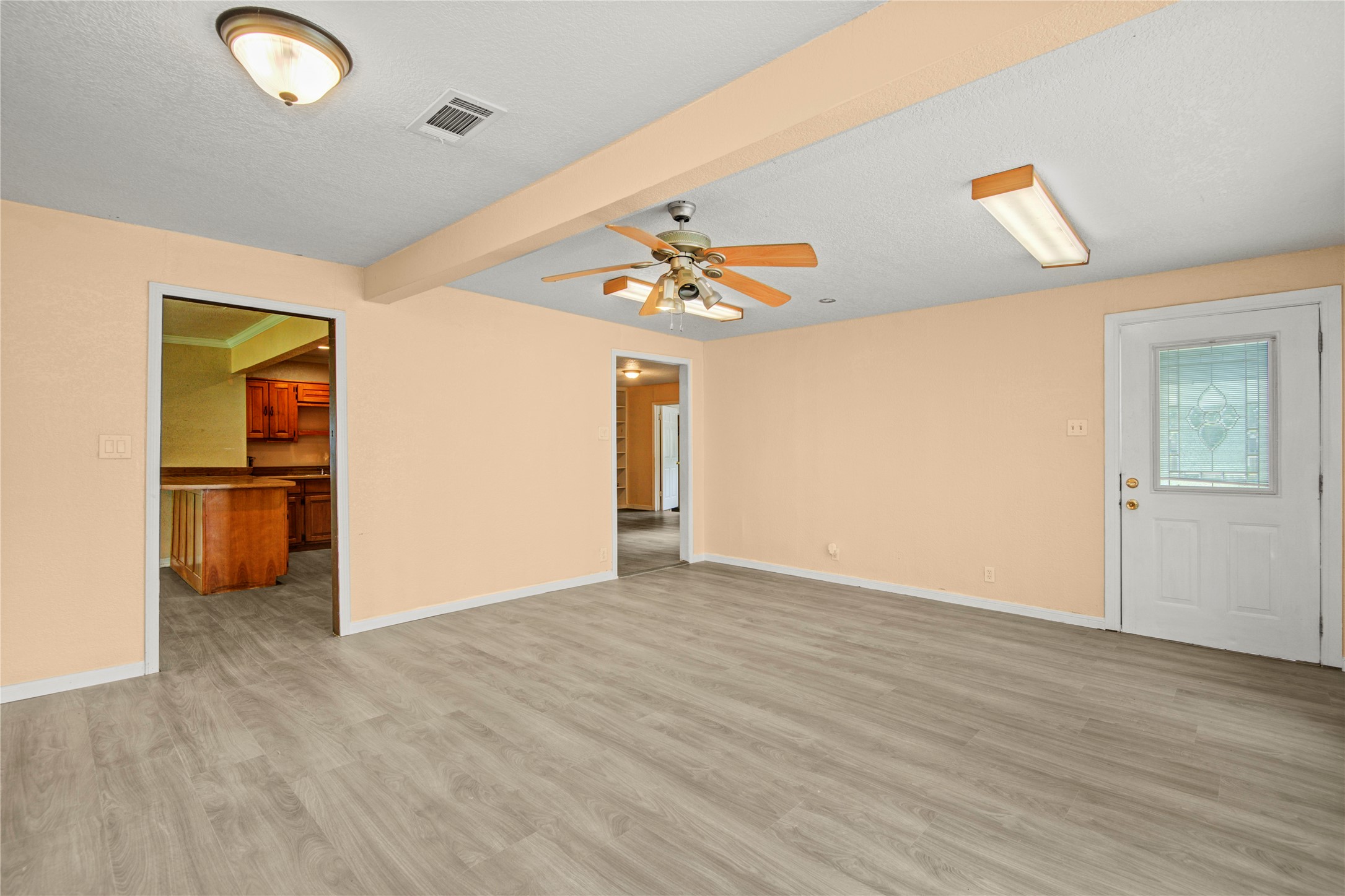 117 Camellia Street Property Photo 27