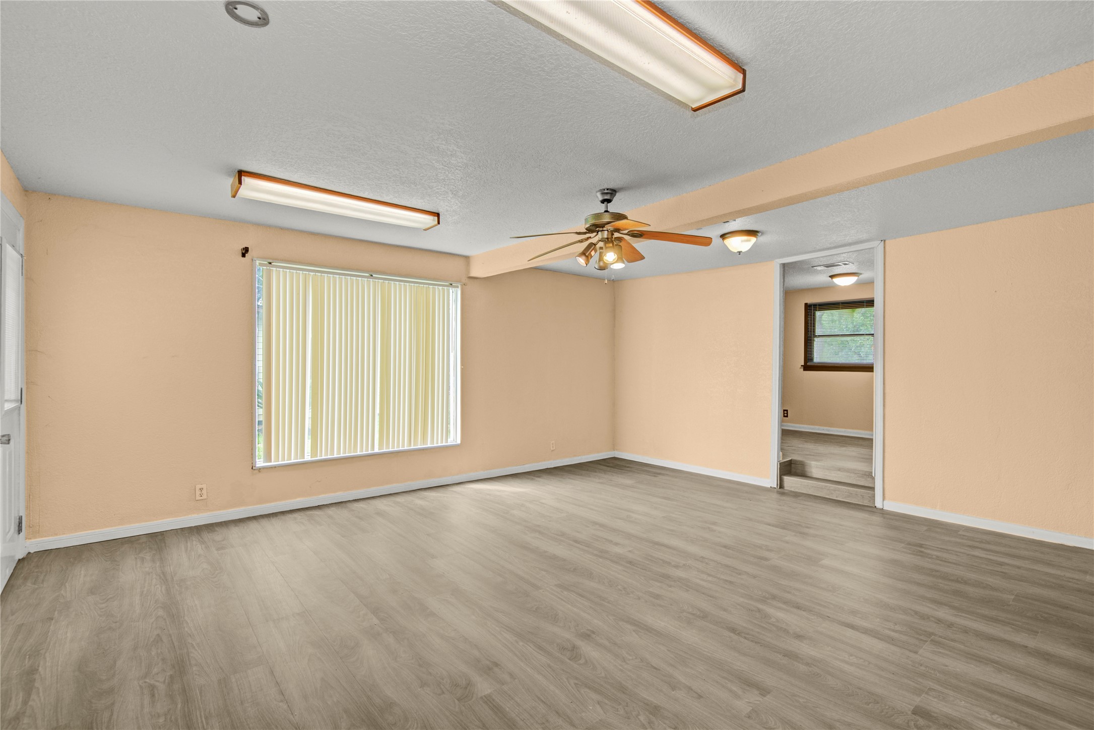 117 Camellia Street Property Photo 29