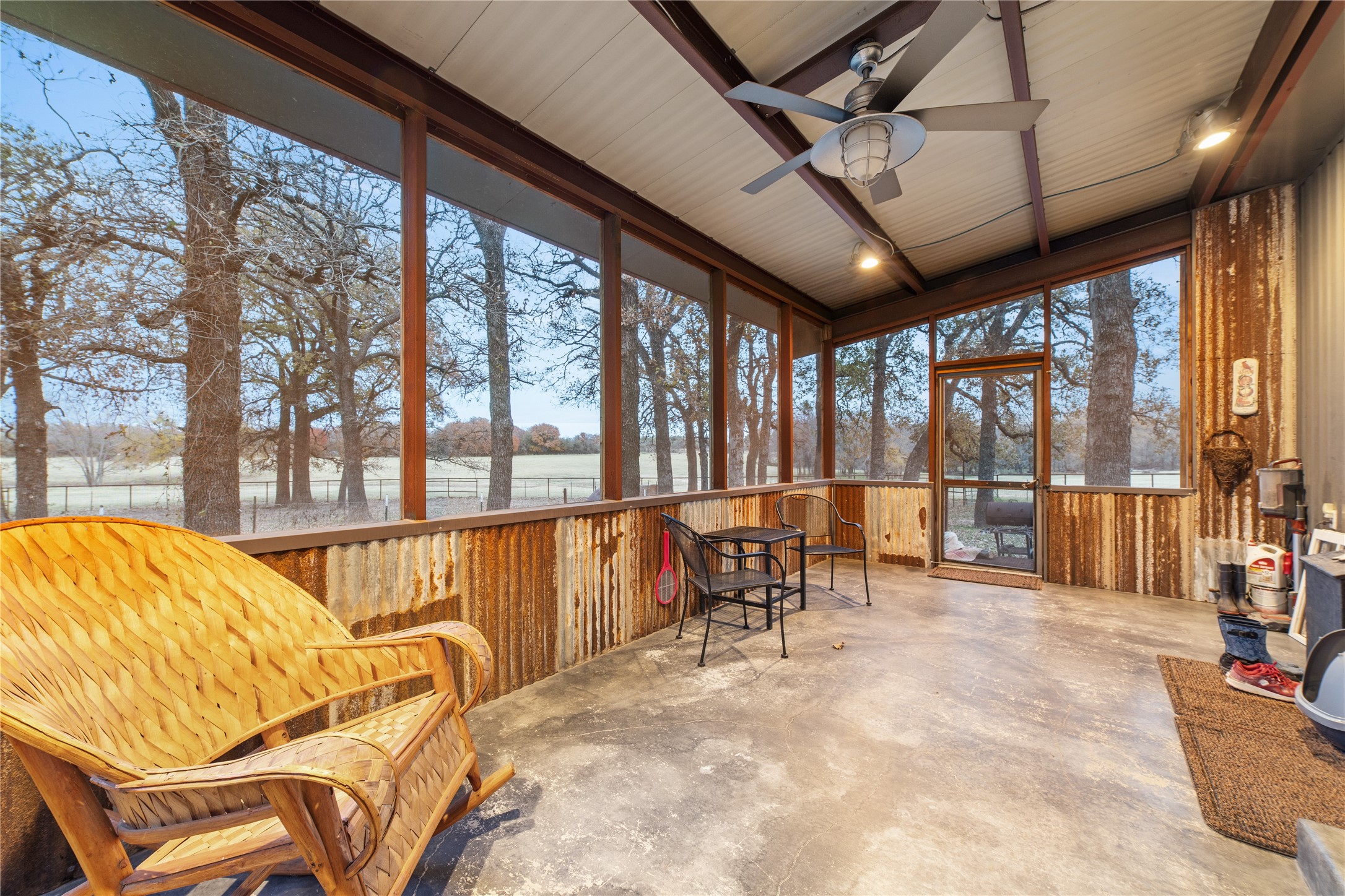 355 County Road 144 Property Photo 40