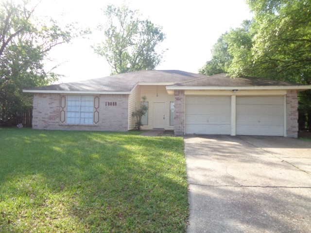 19806 Rustlewood Drive Property Photo 2