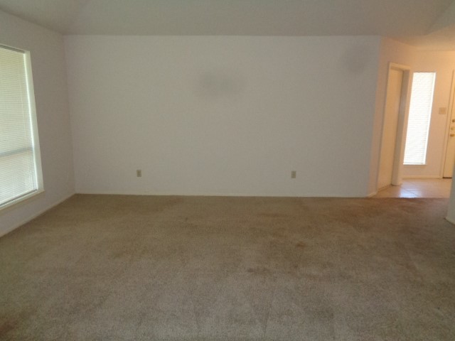 19806 Rustlewood Drive Property Photo 5