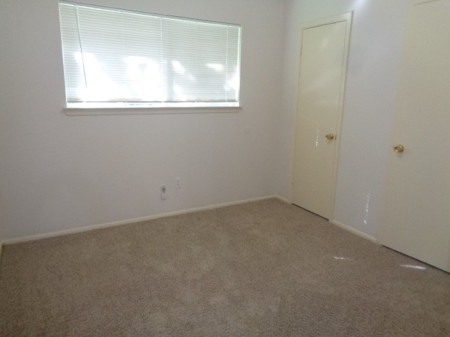 19806 Rustlewood Drive Property Photo 8