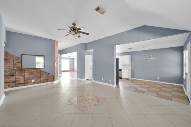 6715 Dillon Drive Property Photo 8