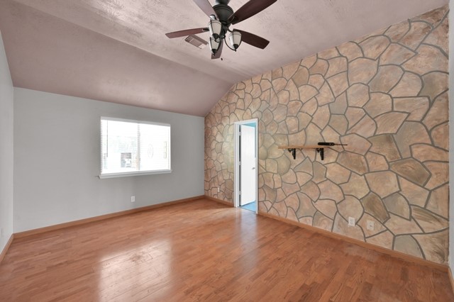 6715 Dillon Drive Property Photo 14