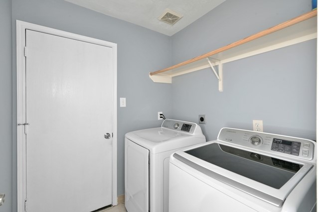 6715 Dillon Drive Property Photo 24
