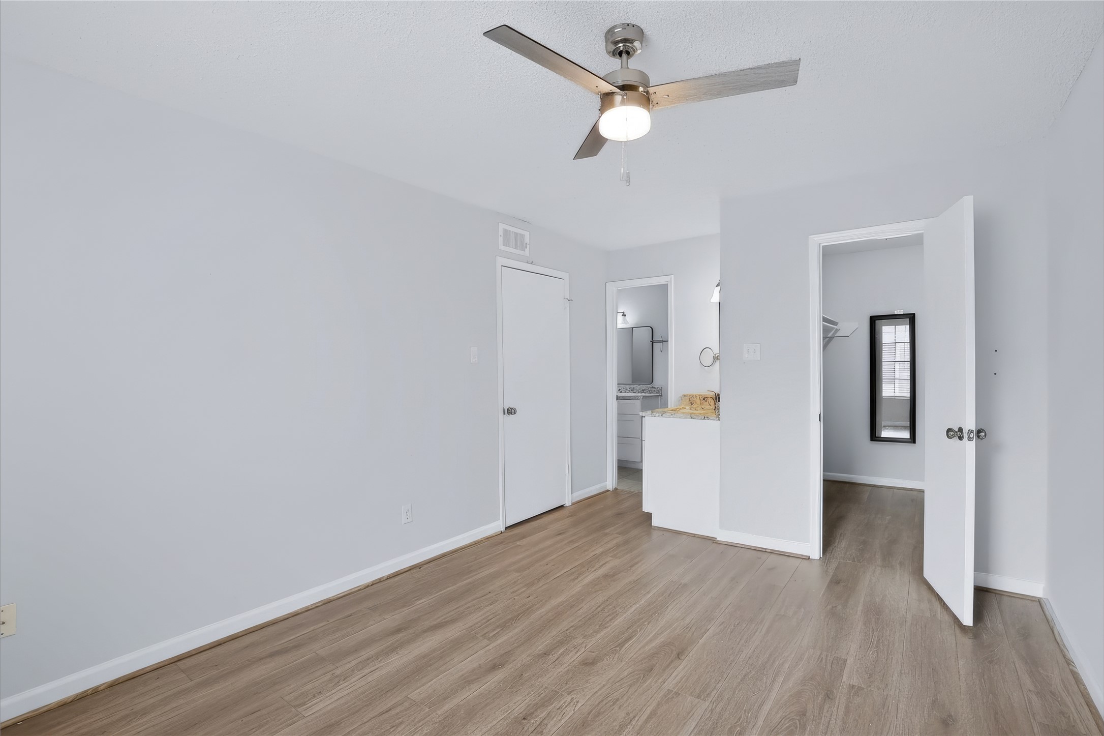 2750 Holly Hall Street 510 Property Photo 12