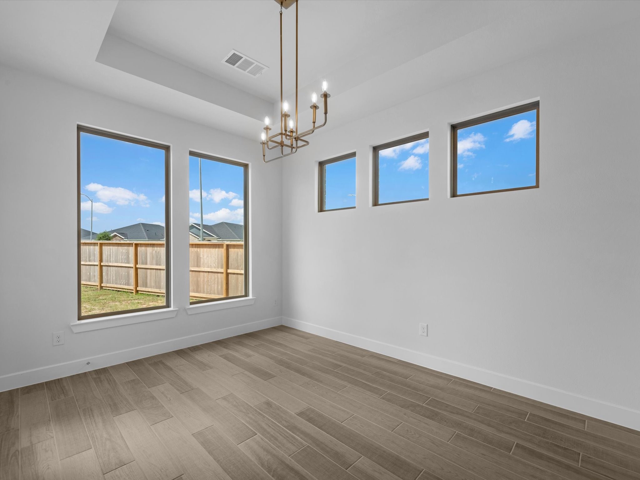 27039 Costa Creek Drive Property Photo 10