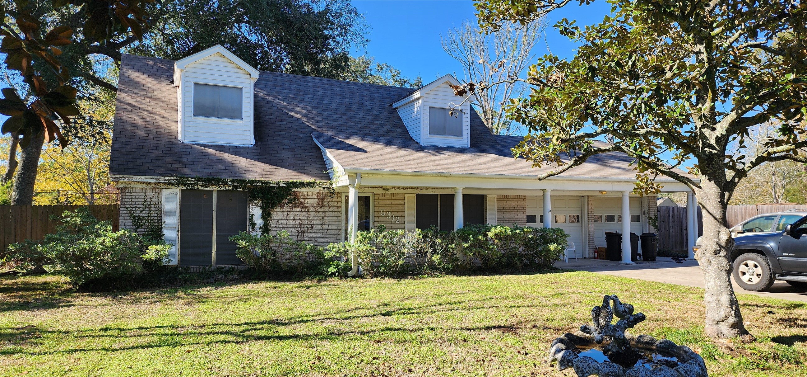 5312 Palm Drive Property Photo 1