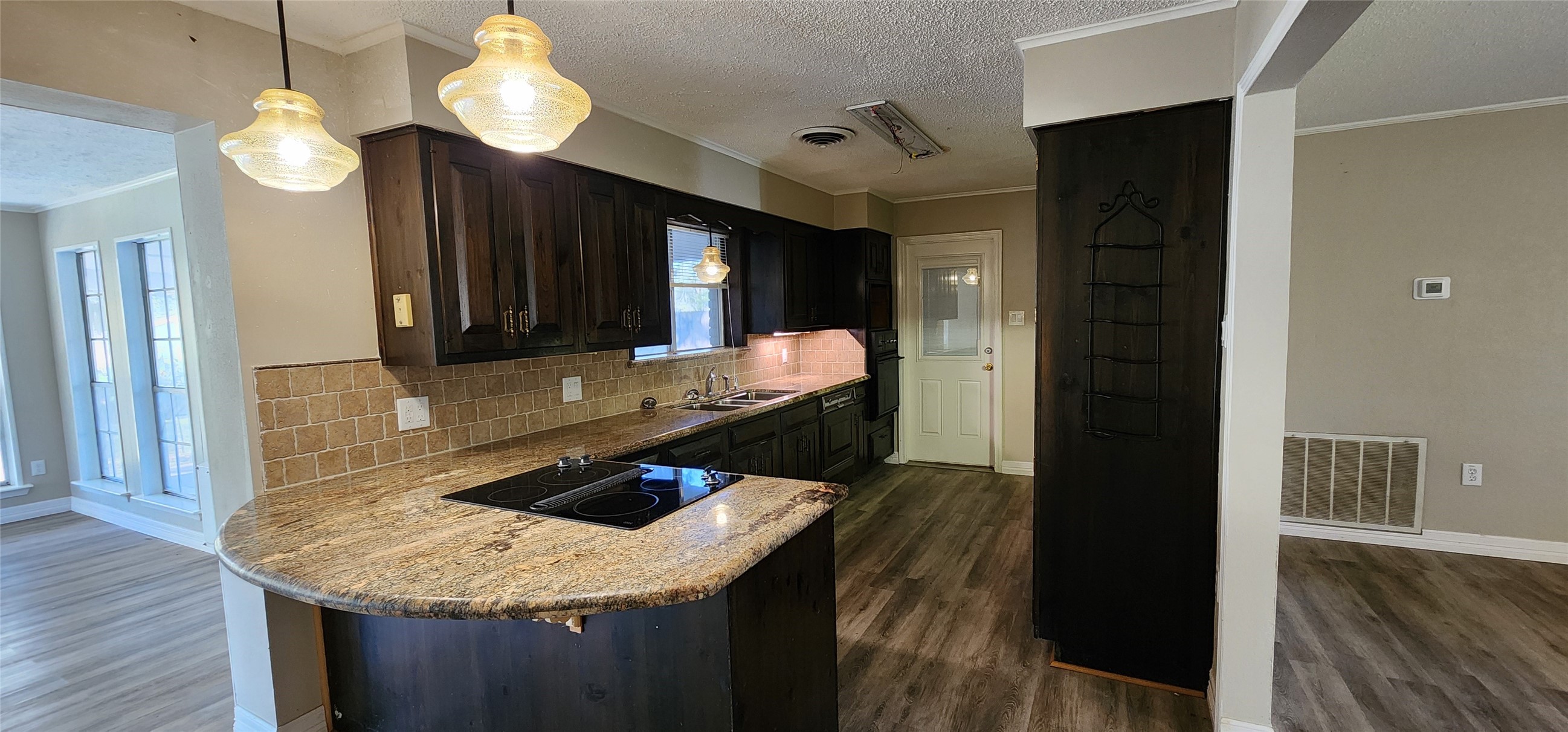 5312 Palm Drive Property Photo 12