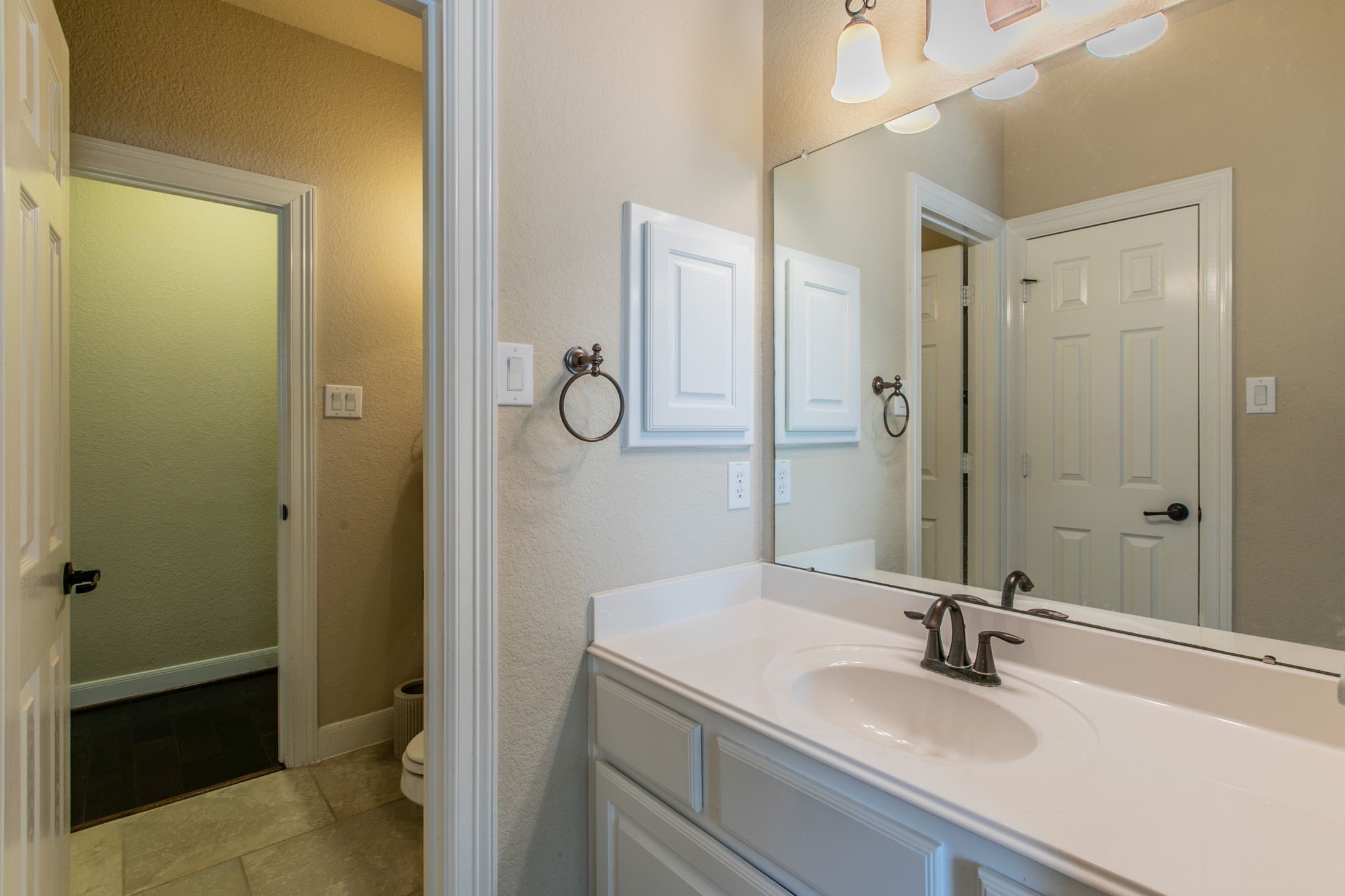7642 Westmoreland Drive Property Photo 23